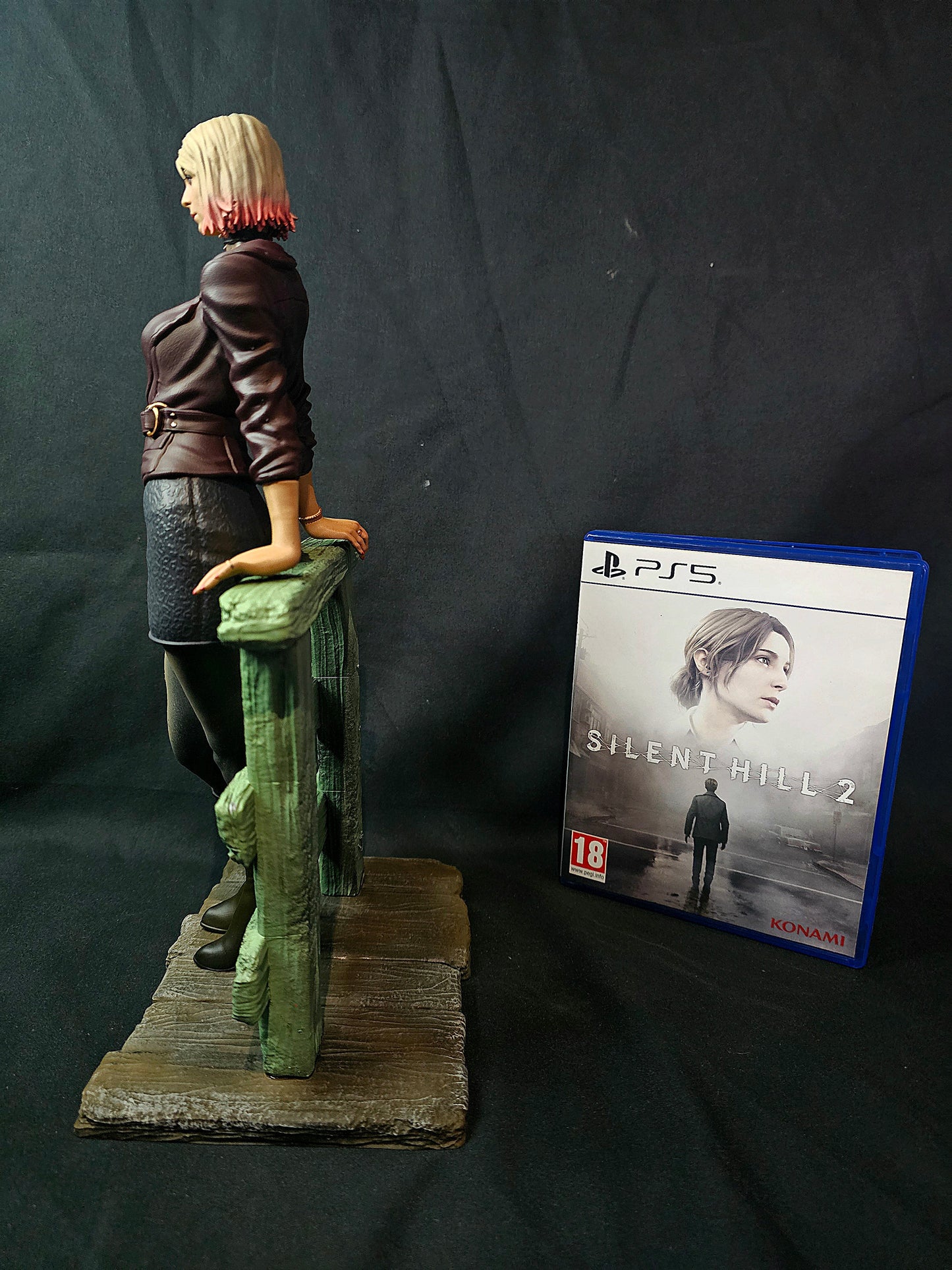 1/6 Silent Hill 2 Remake Maria Statue
