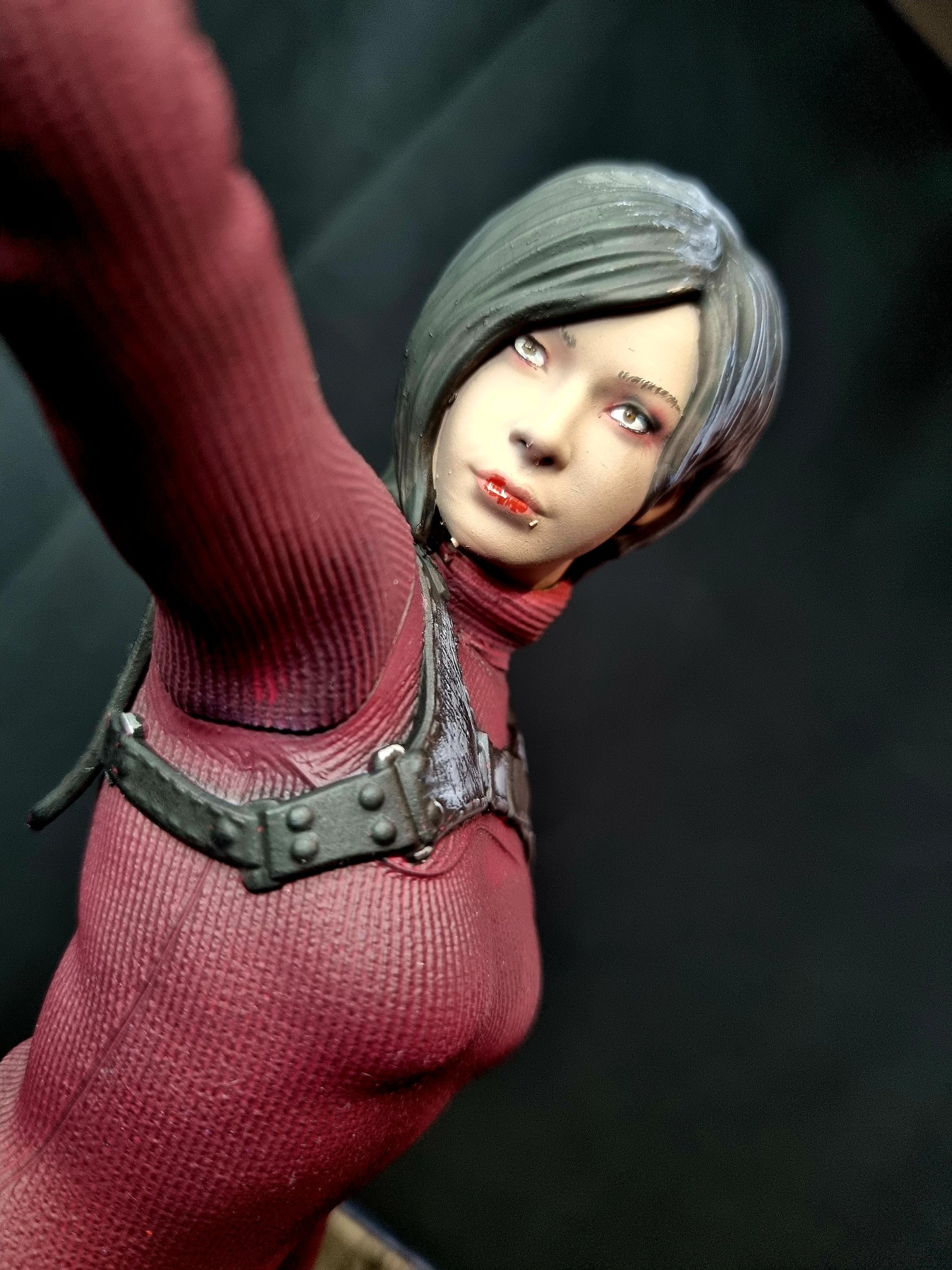 Resident Evil 4 Remake Ada Wong 1/6 figure w/ base