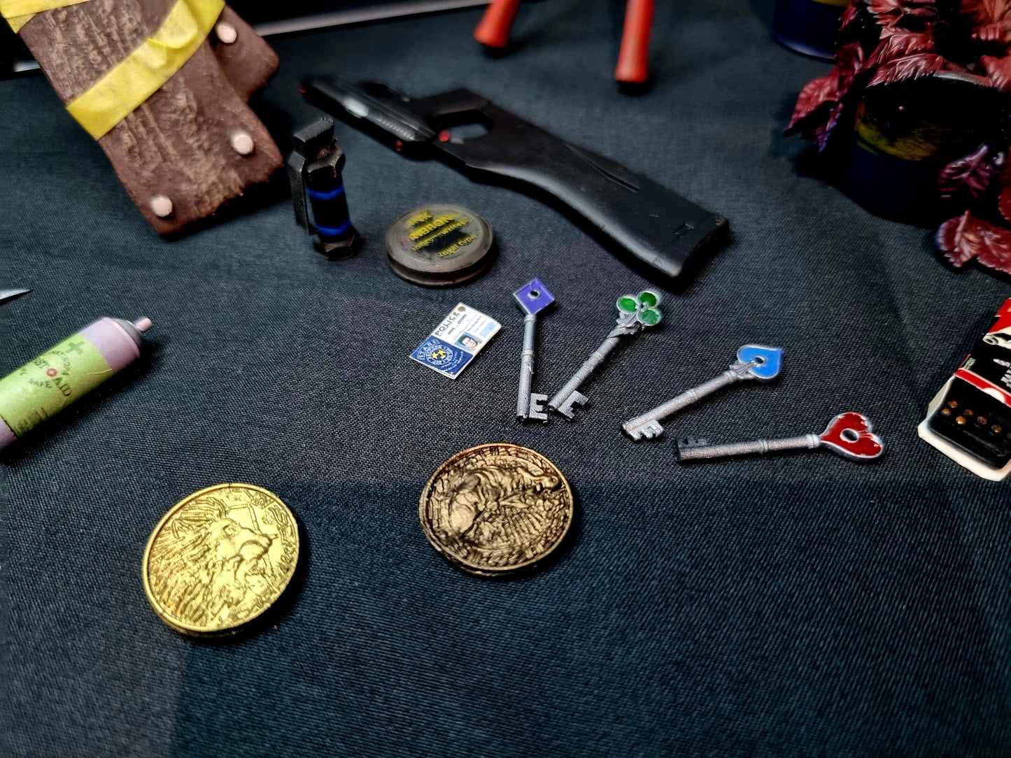 Resident Evil 1/6 item box and accessories