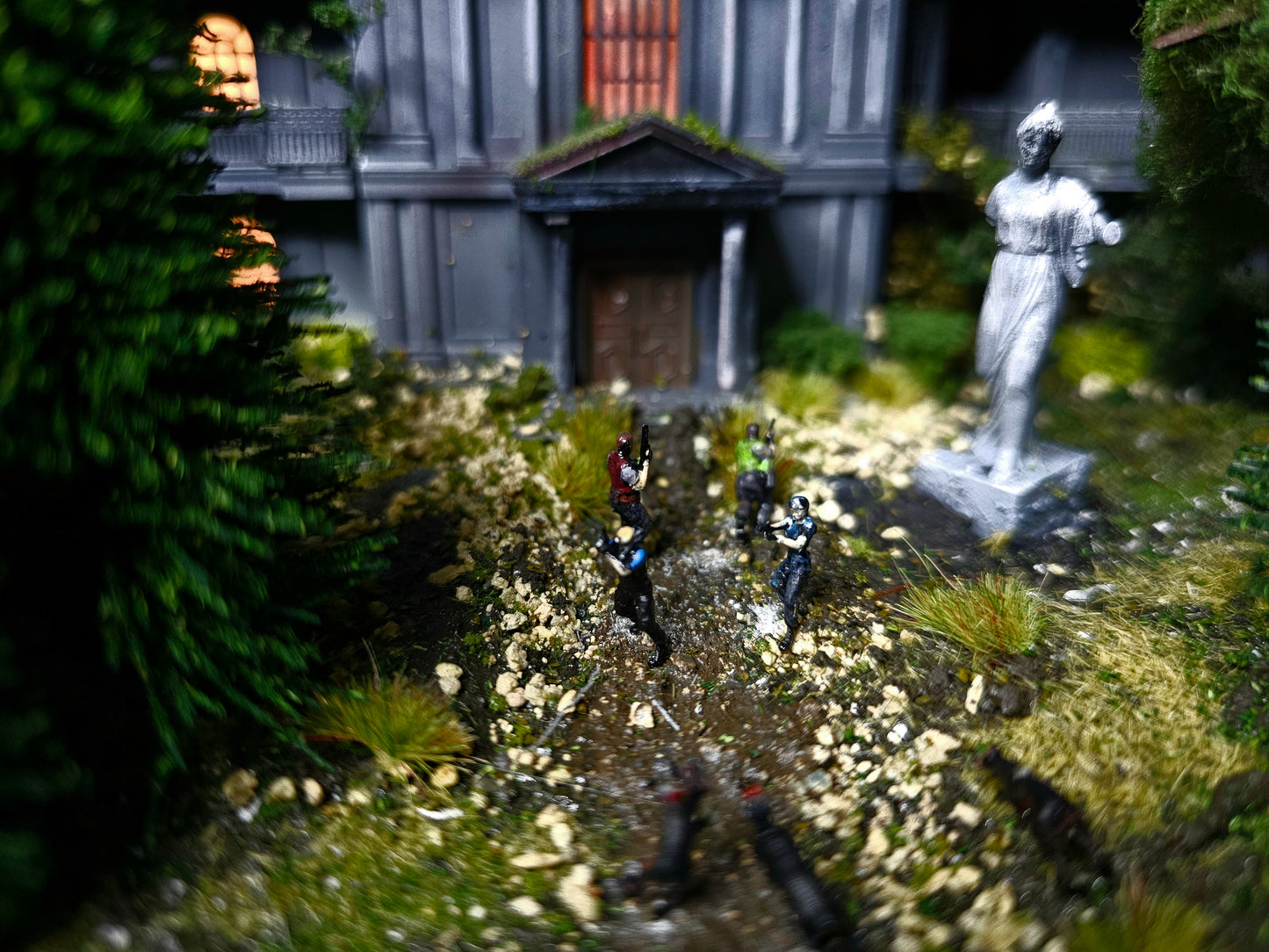 Resident Evil Spencer Mansion with lights limited numbers Worldwide