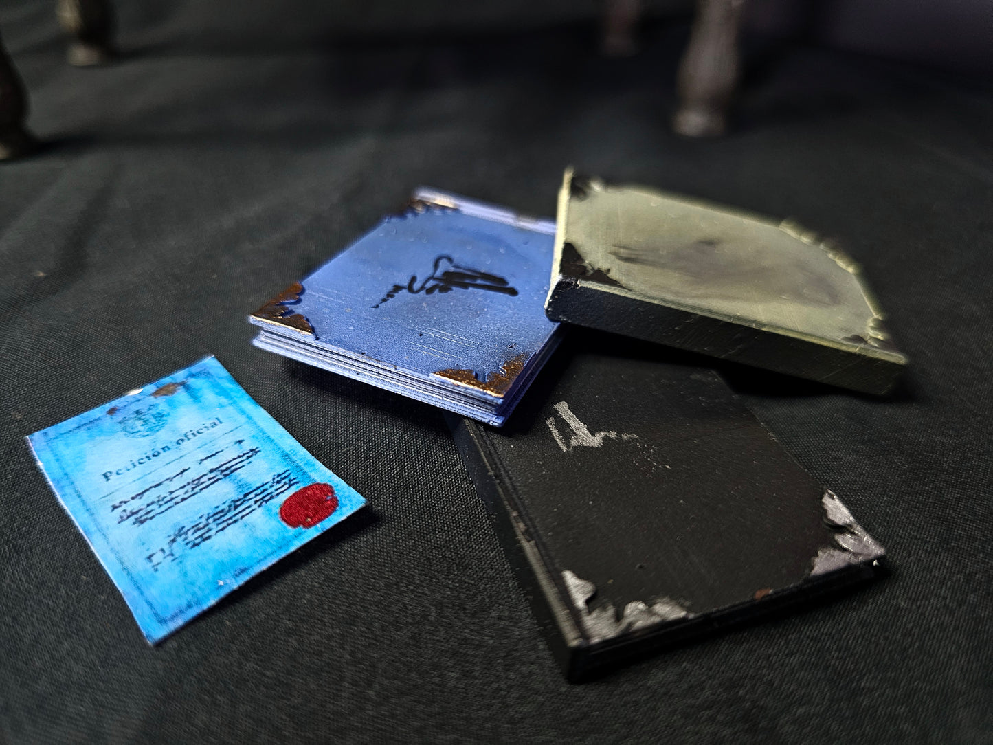 Resident Evil 4 1/6 Merchant Complete Add-ons with exclusive merchant table
