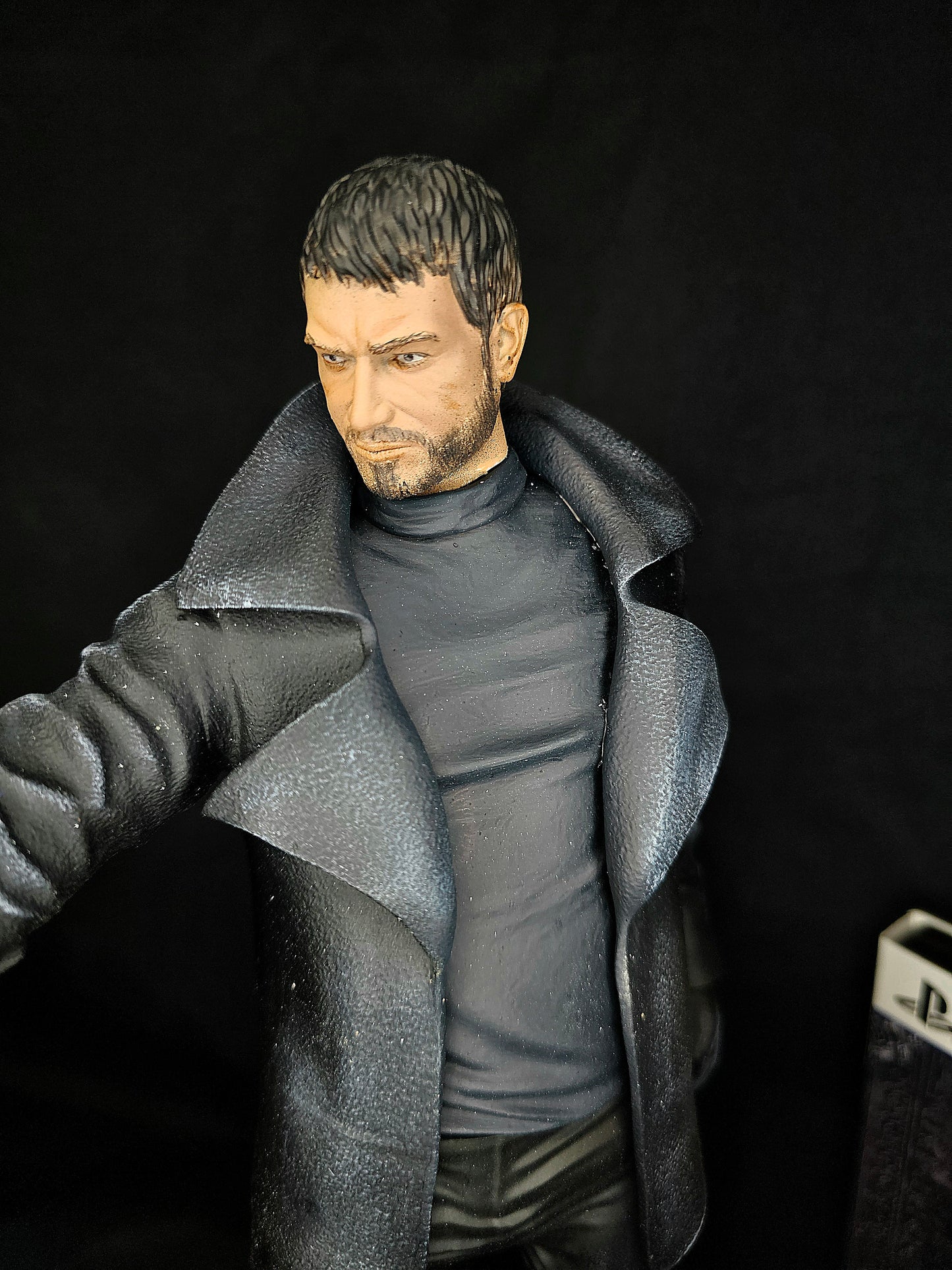 Resident Evil Village Chris Redfield 1/6 Statue