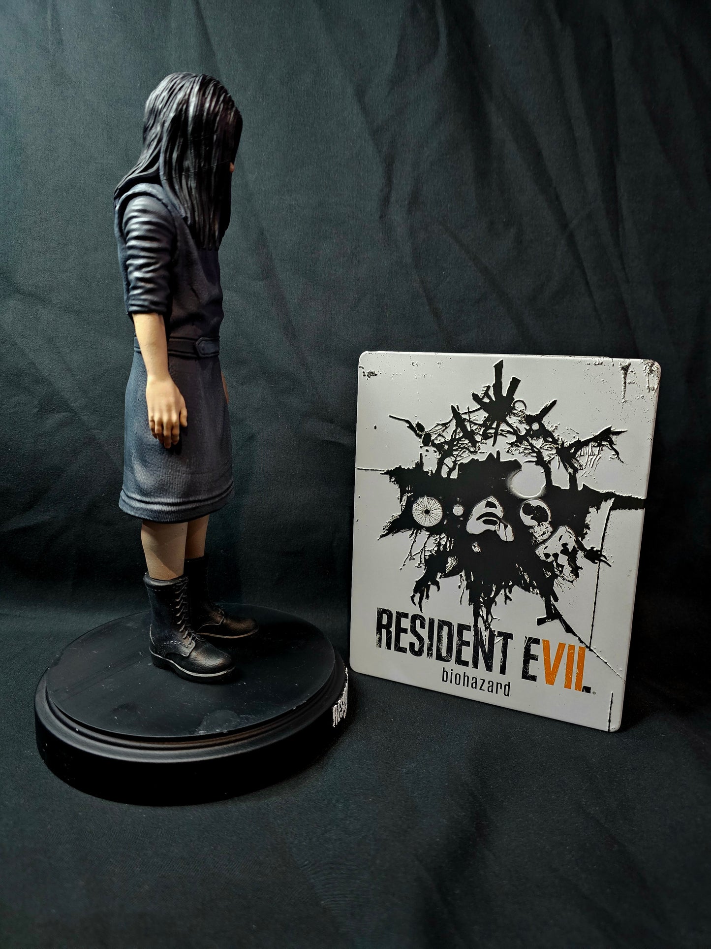 1/6 Resident Evil 7 Eveline Statue
