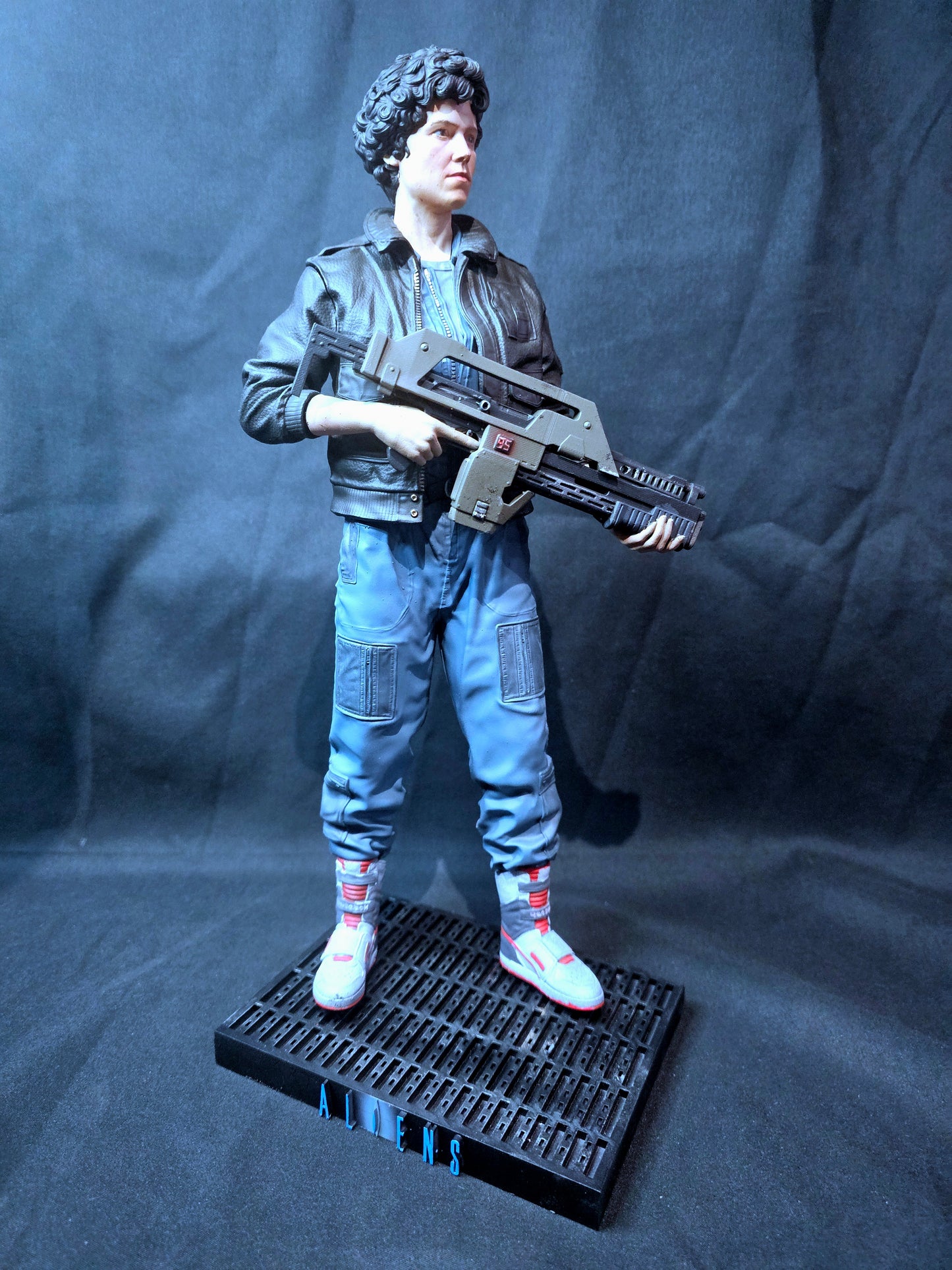 Aliens 1/6 Ripley Statue (jacket Variant)