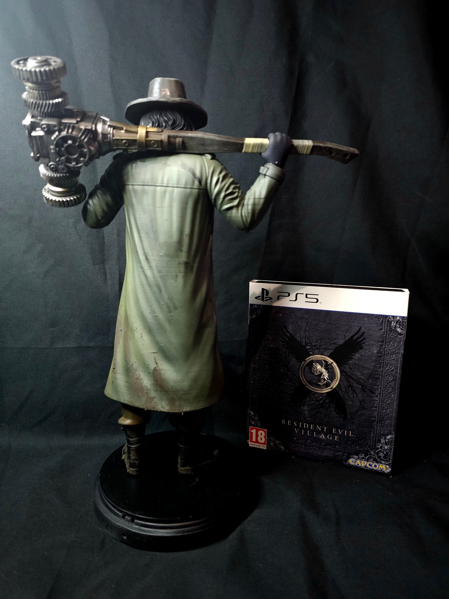 Resident Evil Village Karl Heisenberg 1/6 Statue
