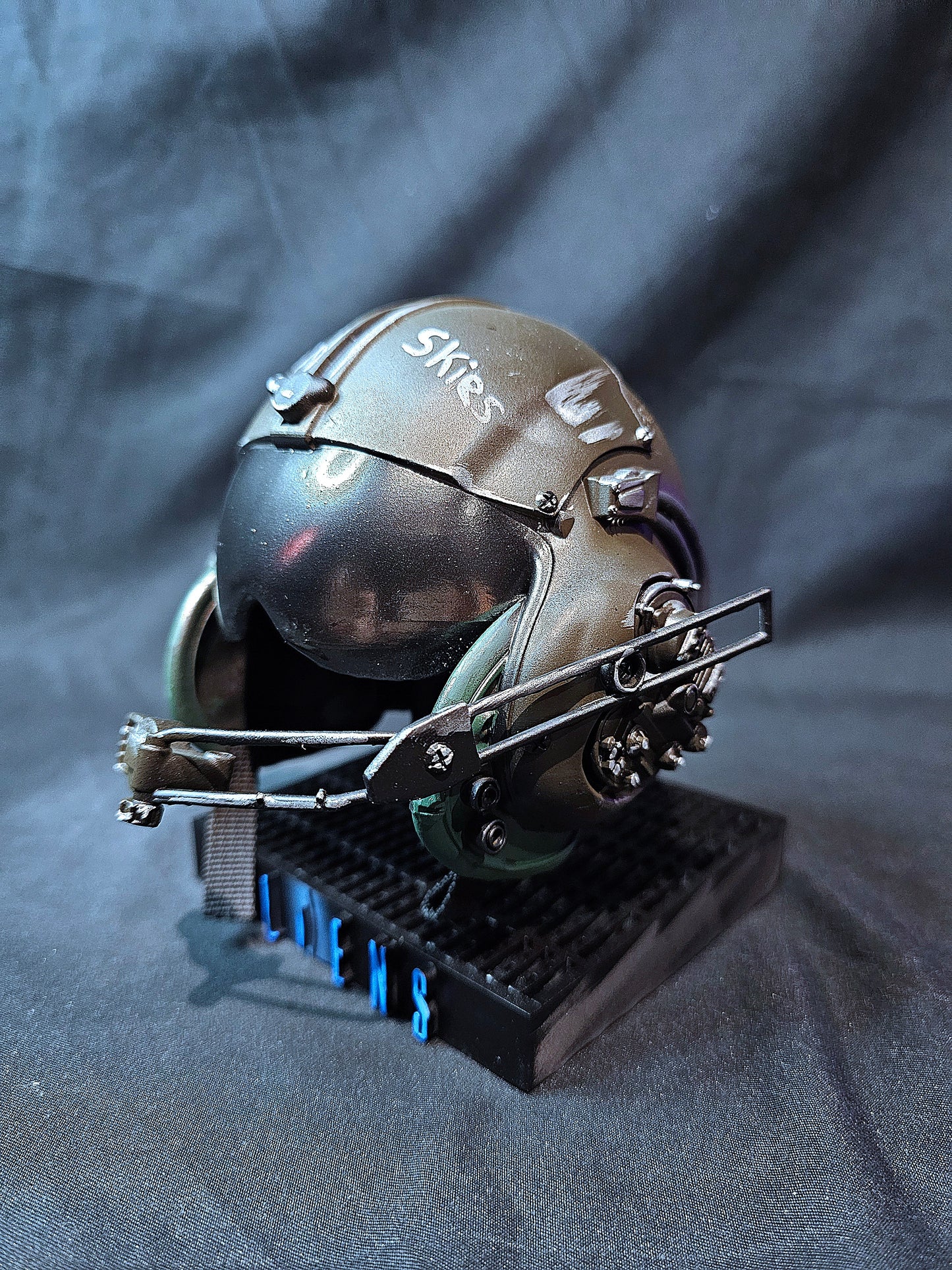 Aliens Cpl. Ferro 1/2 Scale helmet miniature