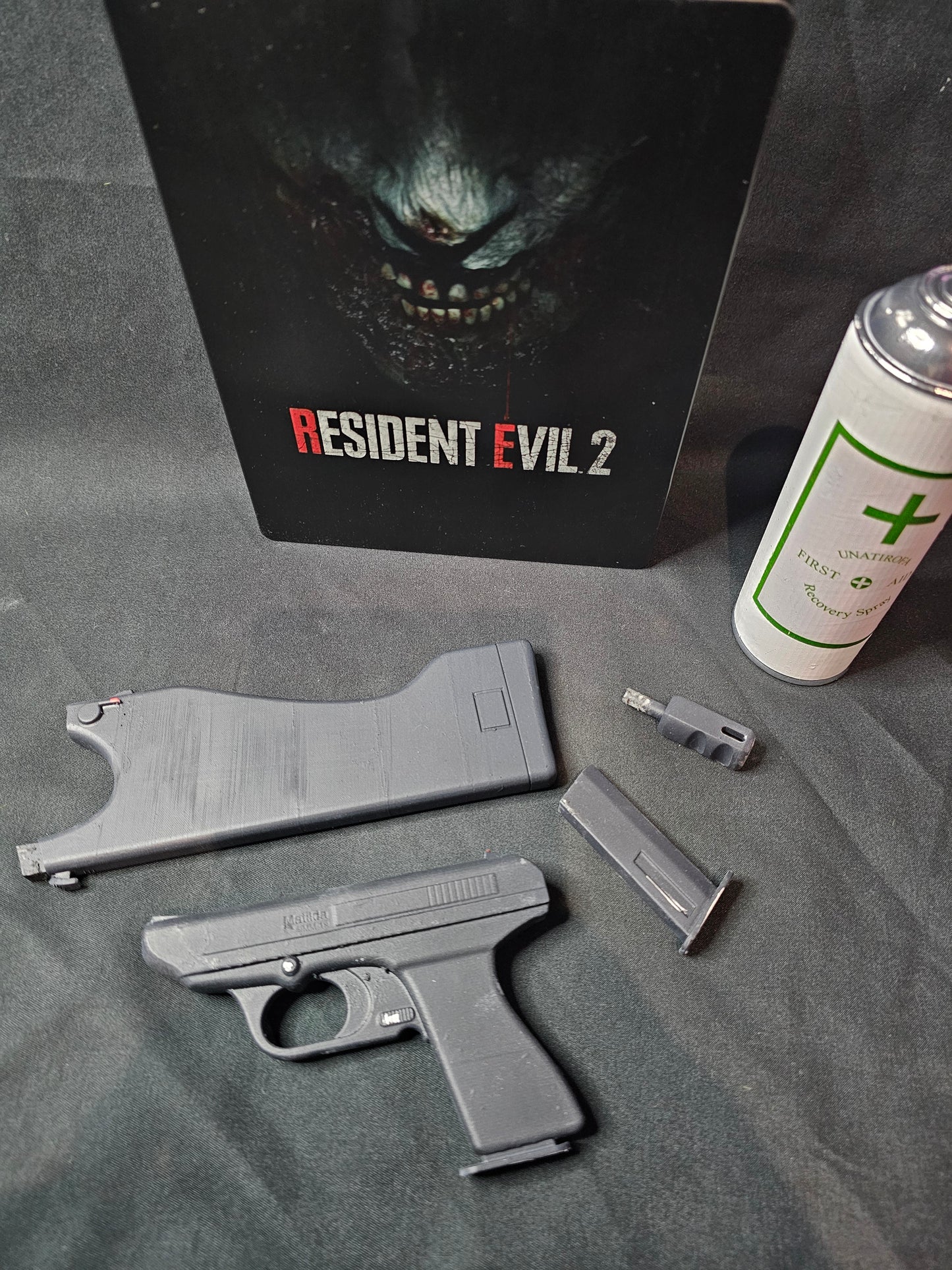 Resident Evil 2 First Aid Spray and Matilda 1:2 scale prop