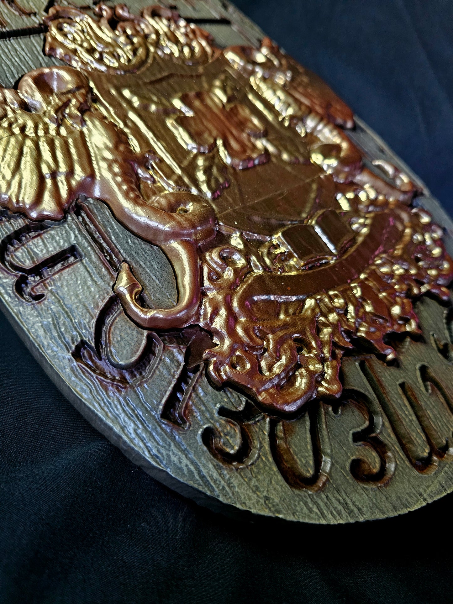 Resident Evil Spencer Mansion Wooden And Gold Emblem Life Size Prop