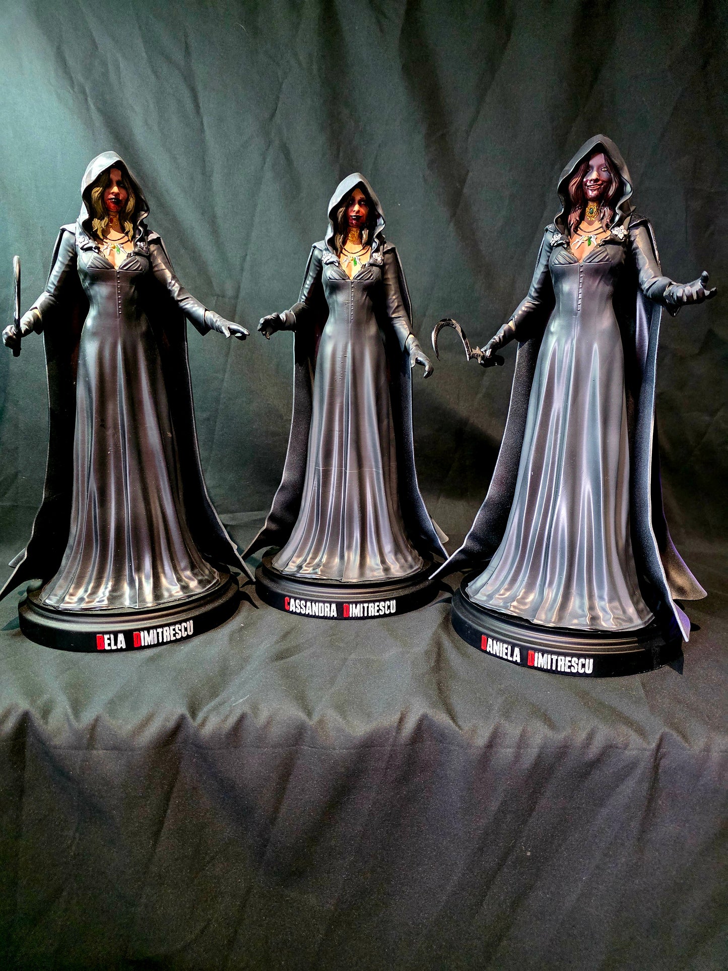 Resident Evil Village Dimitrescu Sisters 1/6 Statues