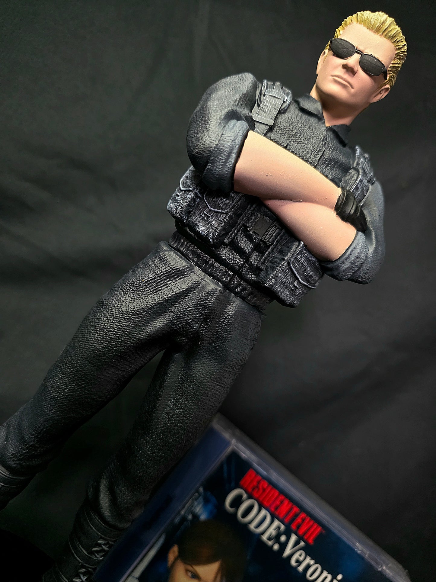 1/6 Albert Wesker Code Veronica statue