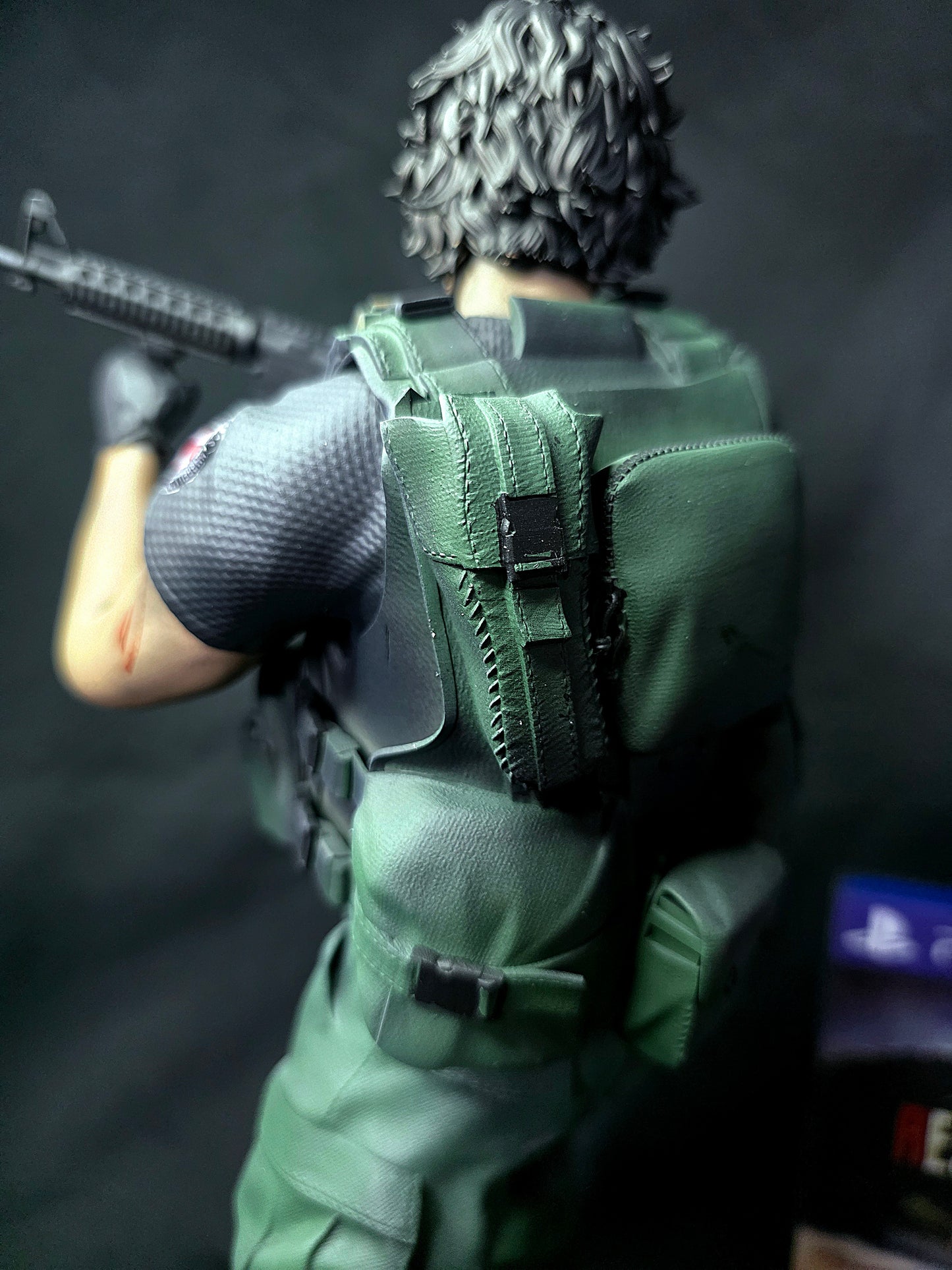 Carlos Oliveira Resident Evil 3 1/6 figure w/ base