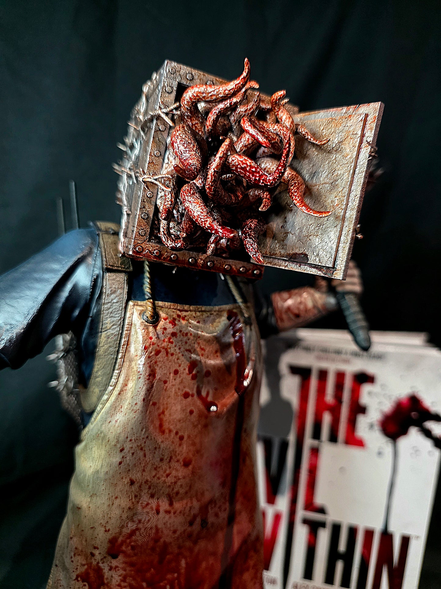 The Evil Within The Keeper 1/6 Statue