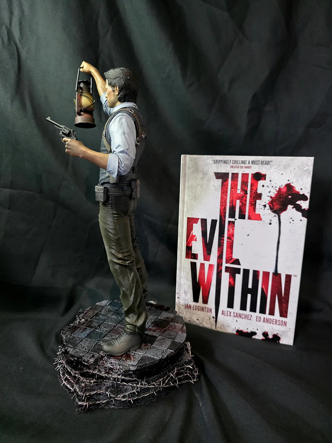 The Evil Within Sebastian Castellanos 1/6 Statue