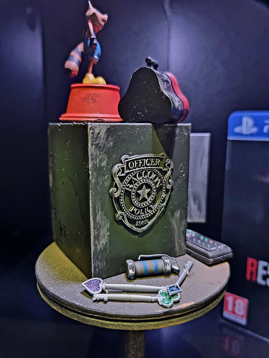 Resident Evil Accessories, safe and table 1/6