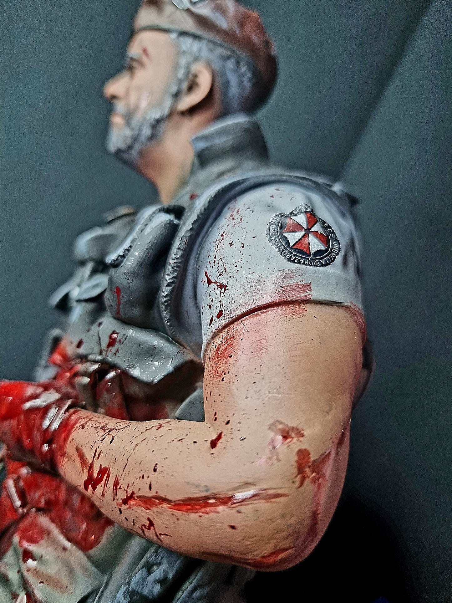 Mikhail Viktor Resident Evil 3 1/6 figure w/ base