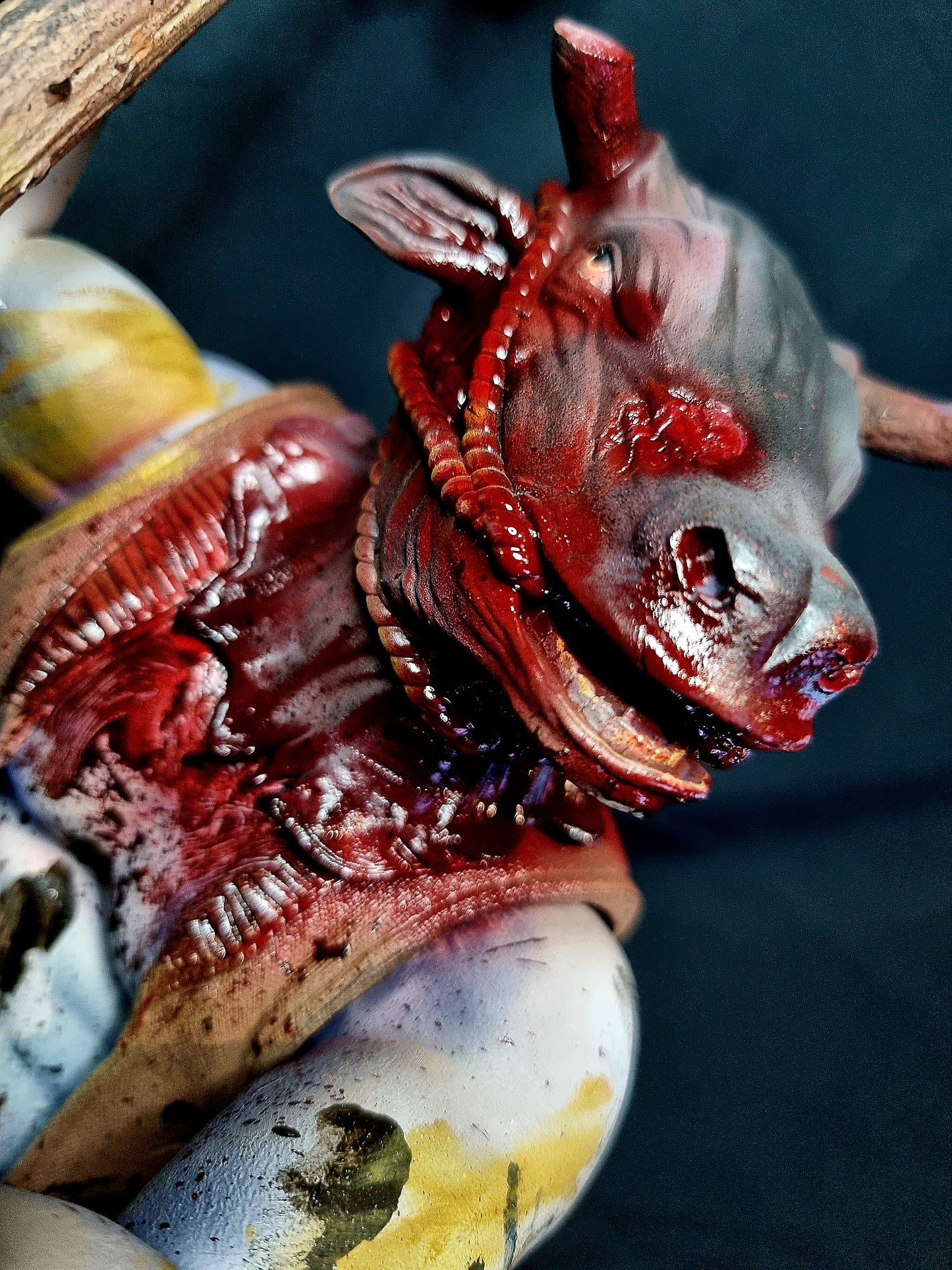 Resident Evil 4 Remake The Brute Cow Head HUGE 1/6