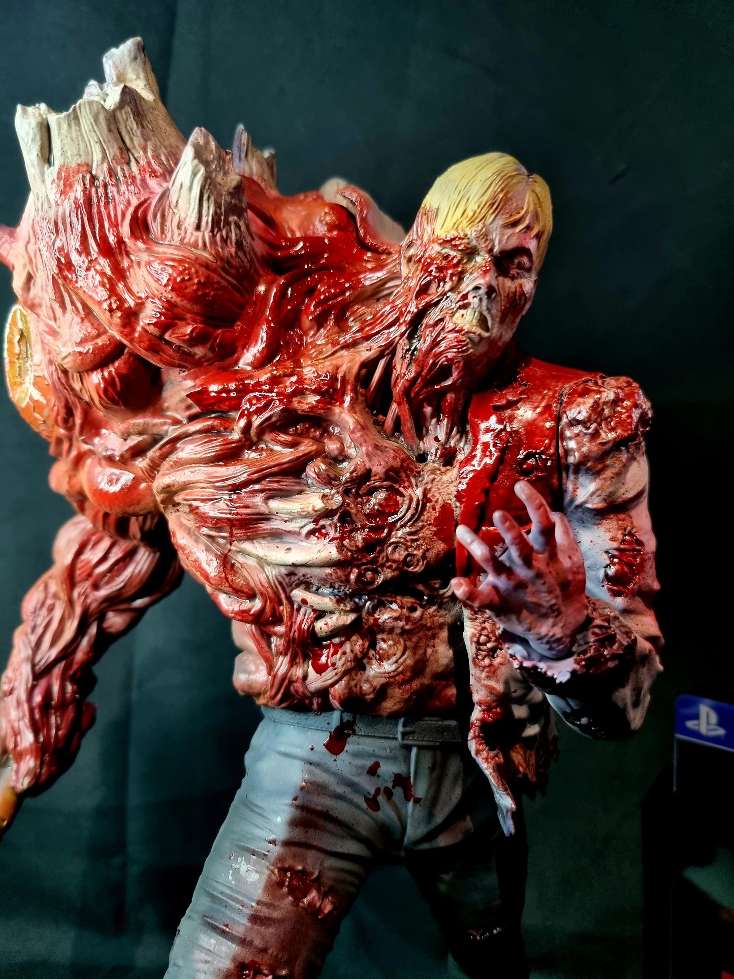 William Birkin Resident Evil 2 Remake G1 1/6 HUGE 16" TALL