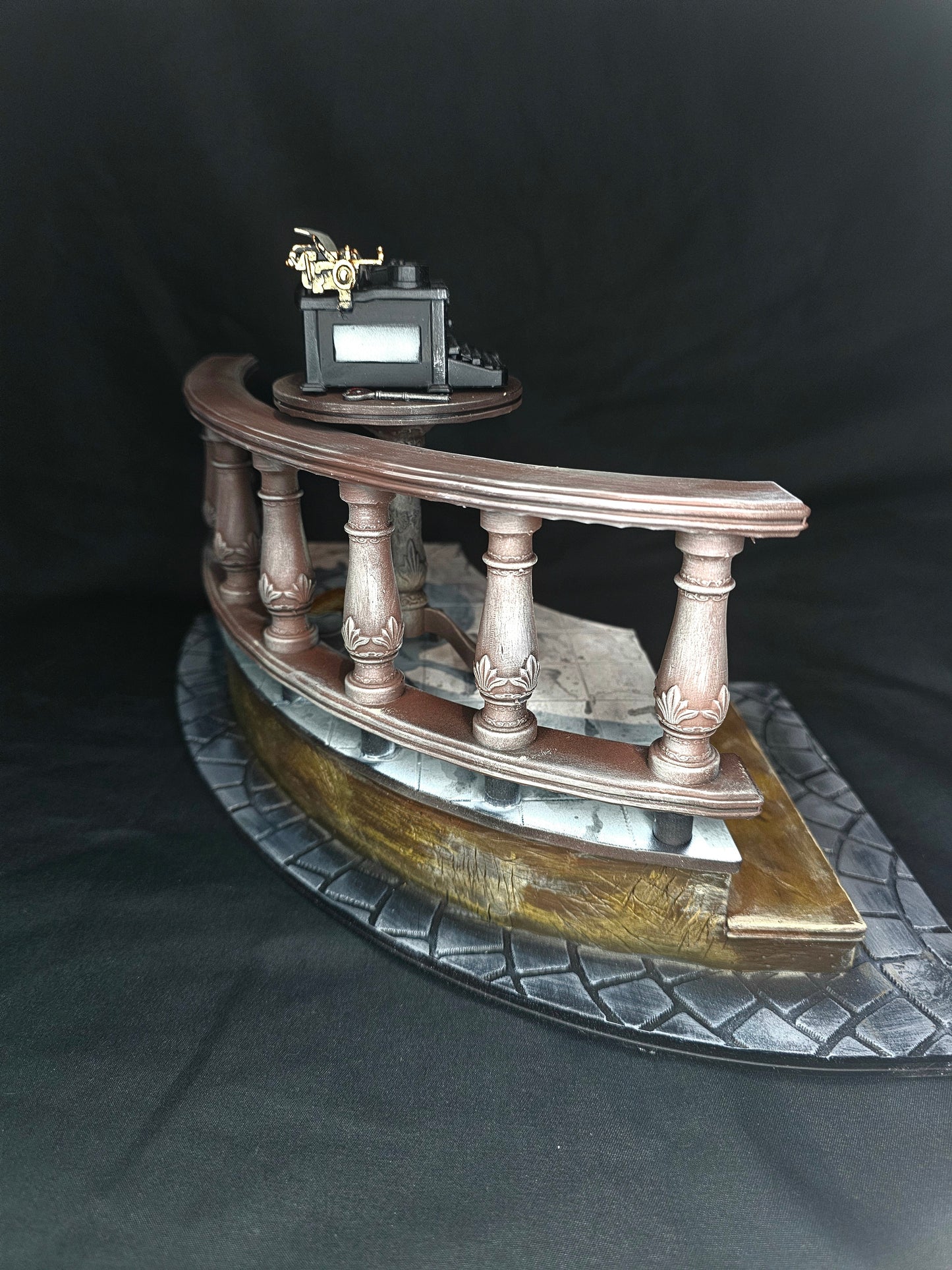 Resident Evil 2 RPD 1/6 premium diorama/base