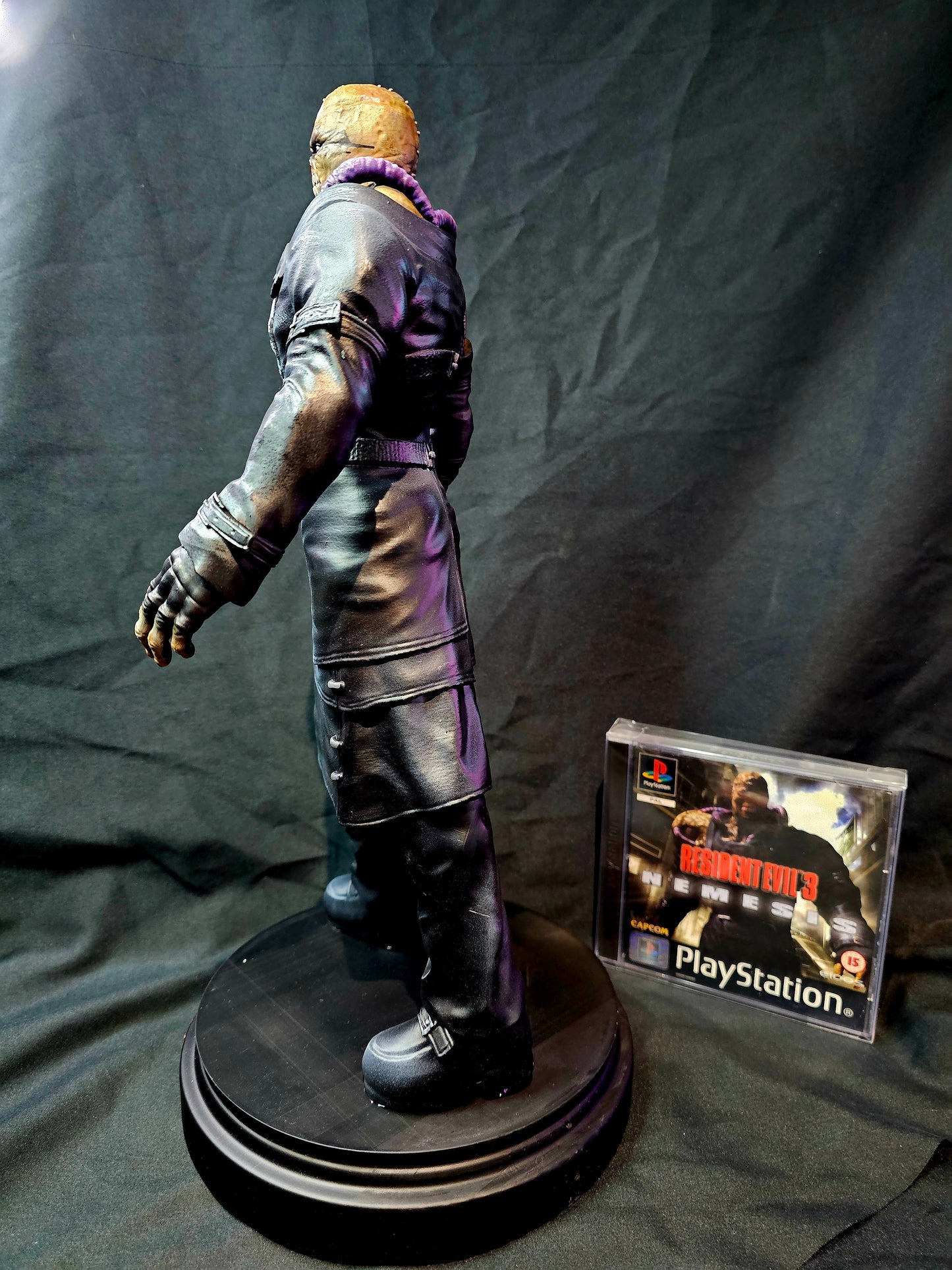 HUGE Retro Resident Evil 3 Nemesis 1/6