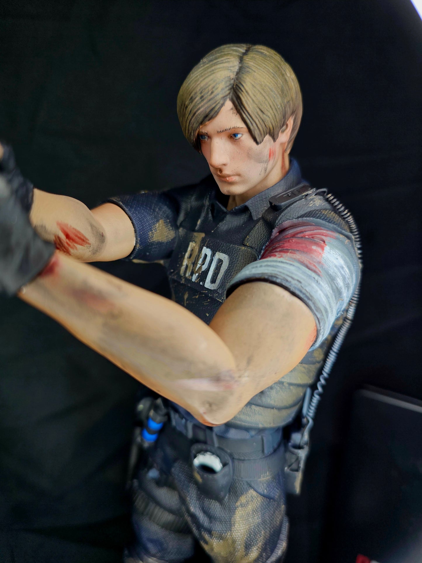 Resident Evil 2 RPD Leon Kennedy 1/6