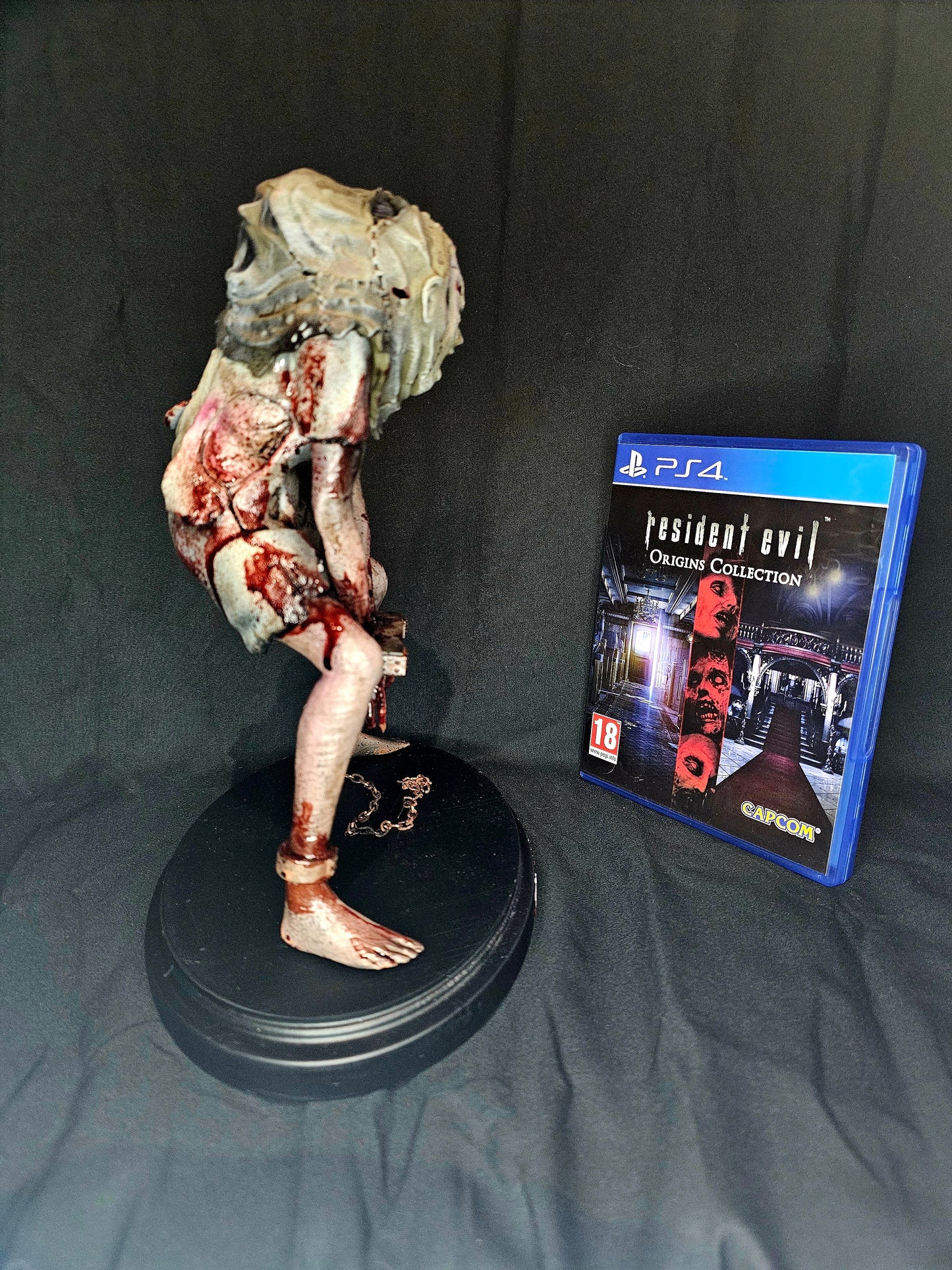 Resident Evil Lisa Trevor 1/6 Statue