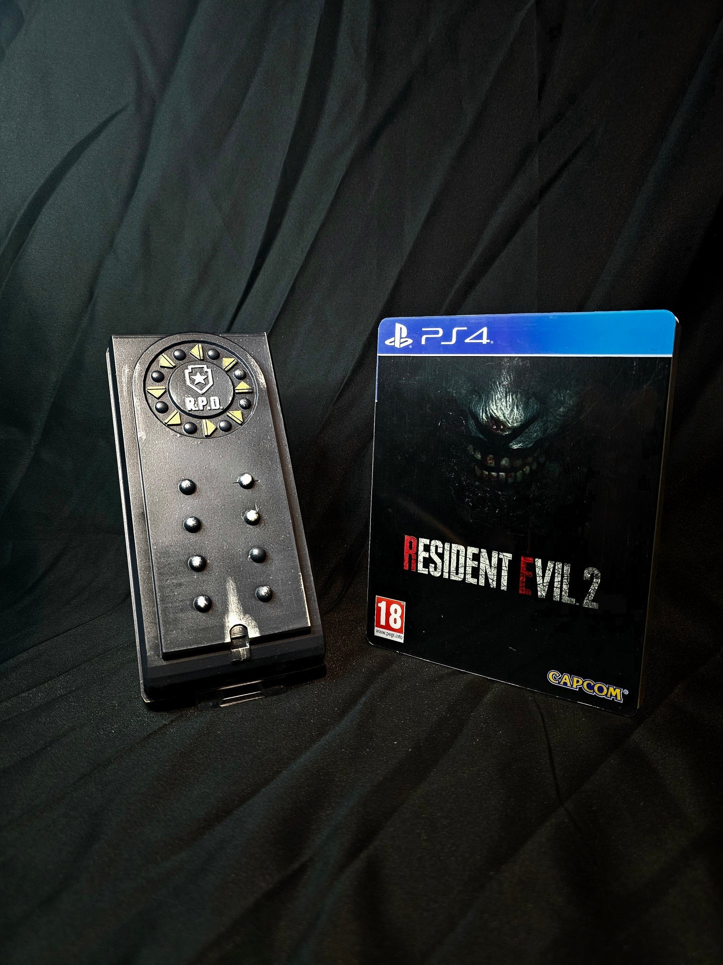 Resident Evil 2 Portable Safe 1:1 prop