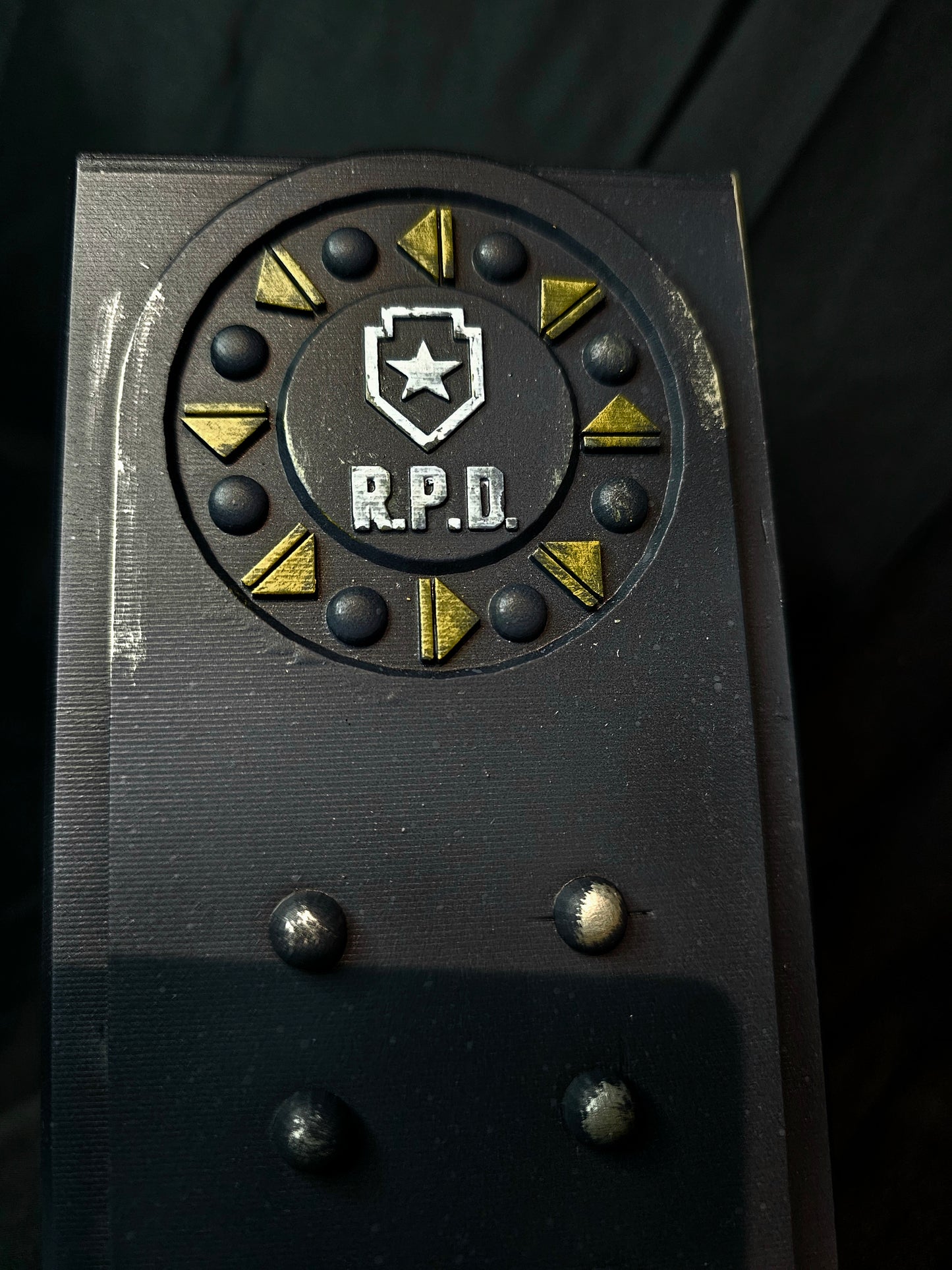 Resident Evil 2 Portable Safe 1:1 prop