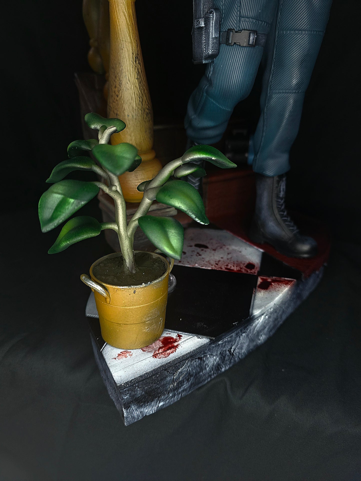 HUGE 1/4 Resident Evil Jill Valentine Premium Statue