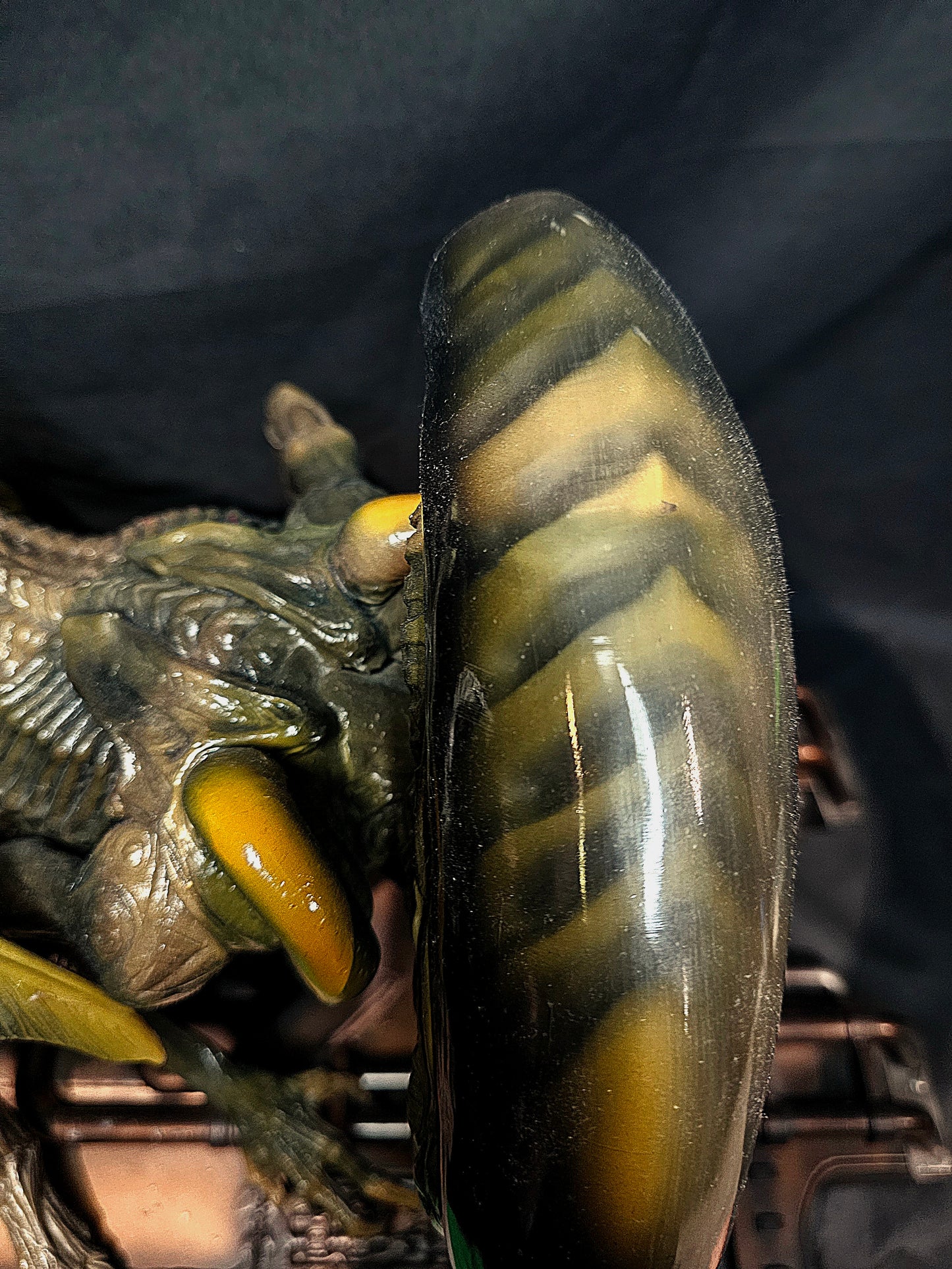 Alien 3 Dog (Runner) Alien 1/4 Statue limited to 250 Pcs