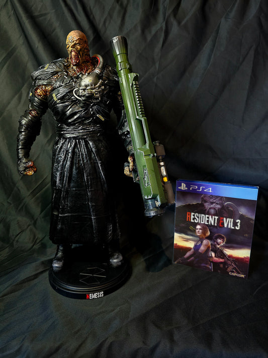 HUGE Resident Evil Nemesis 1/6 (16 INCHES TALL)!