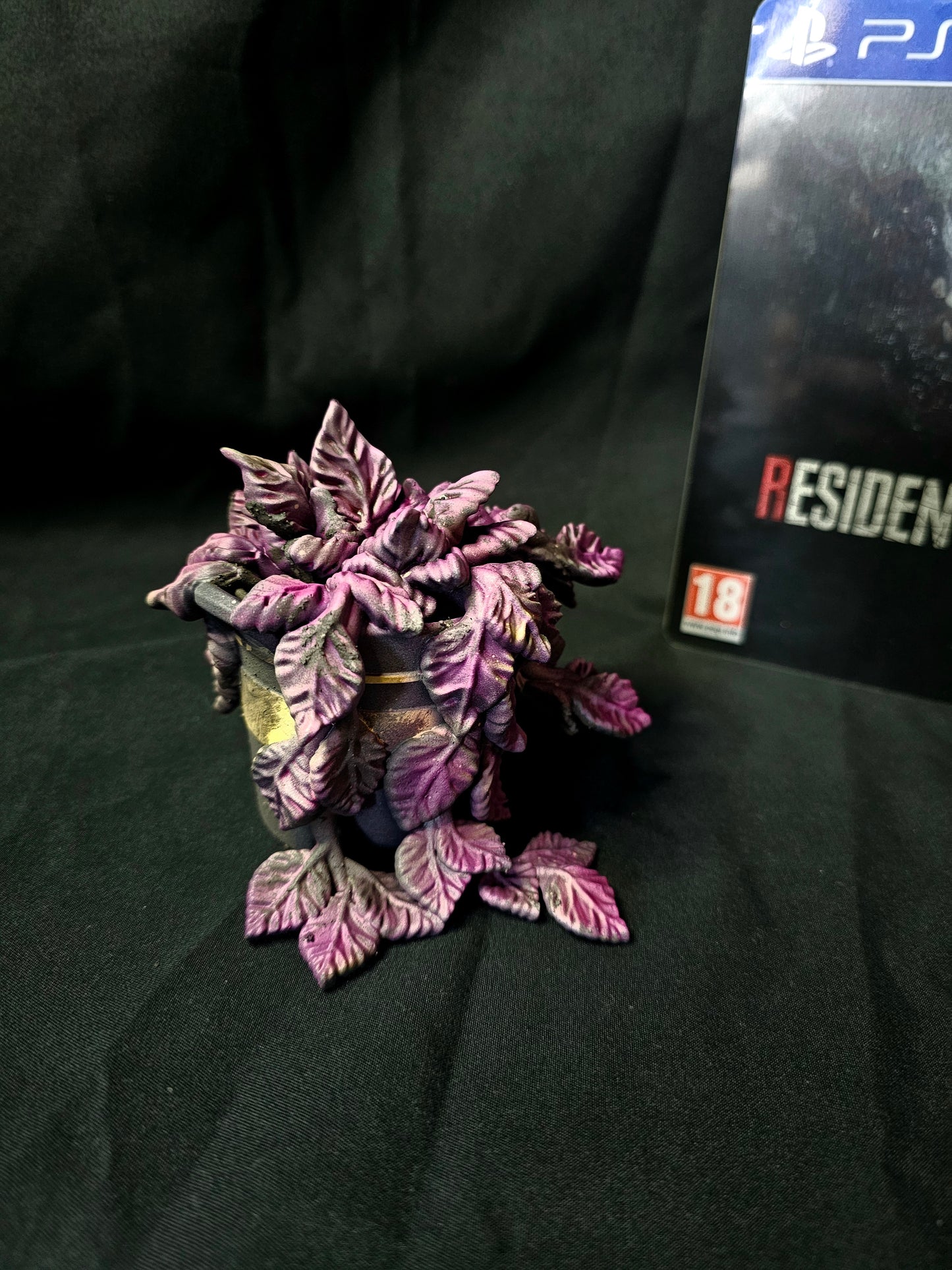 Large Scale Resident Evil Remake Herbs