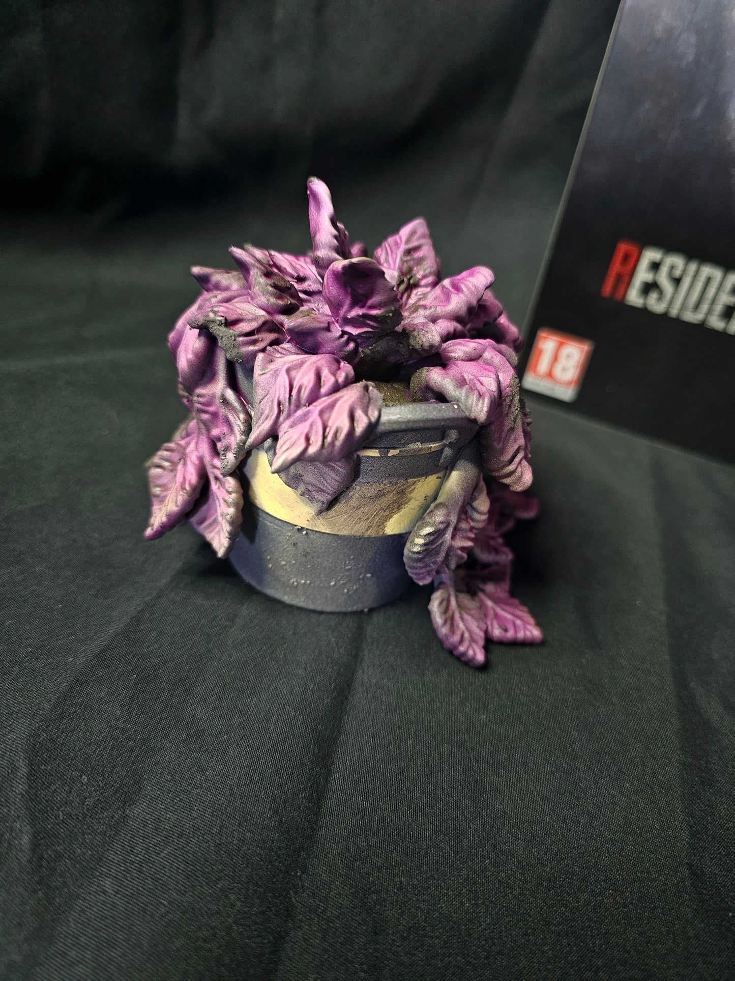 Large Scale Resident Evil Remake Herbs