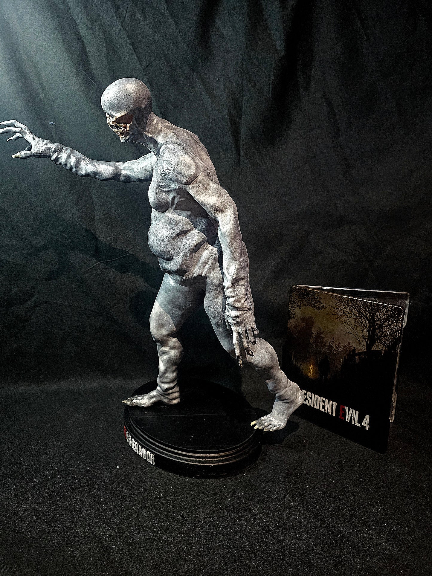 Resident Evil 4 Remake 1/6 Regenerator