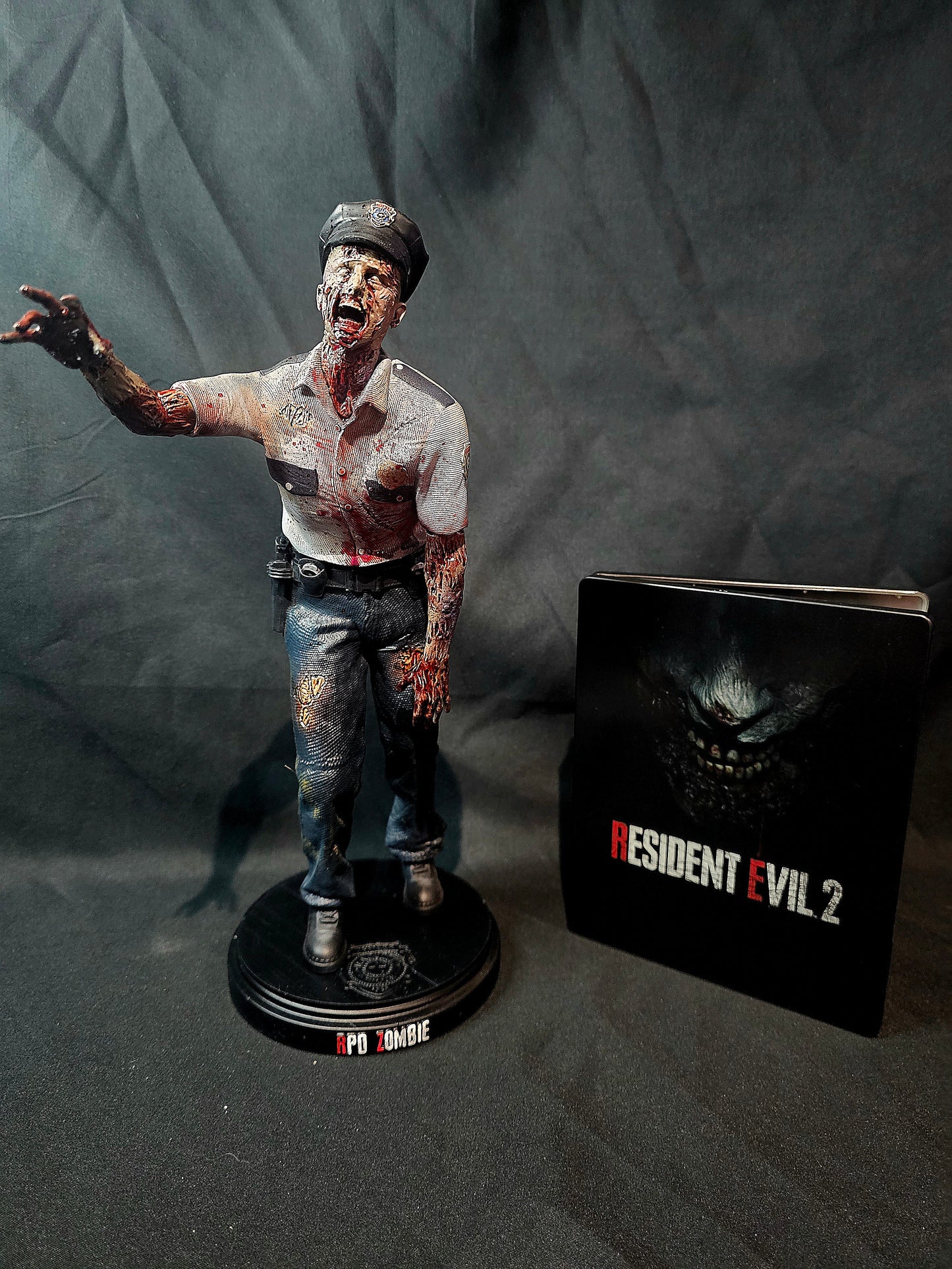Resident Evil 1/6 Police (RPD) Zombie