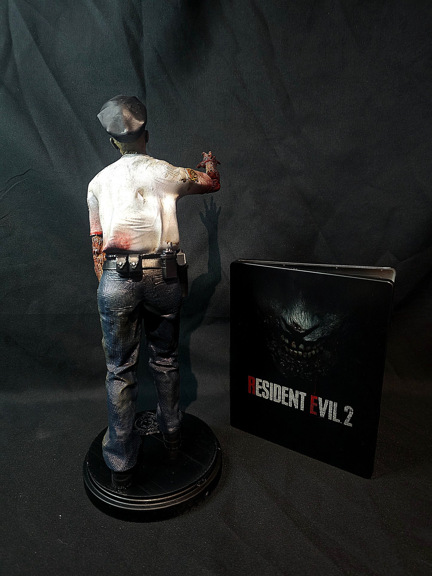 Resident Evil 1/6 Police (RPD) Zombie