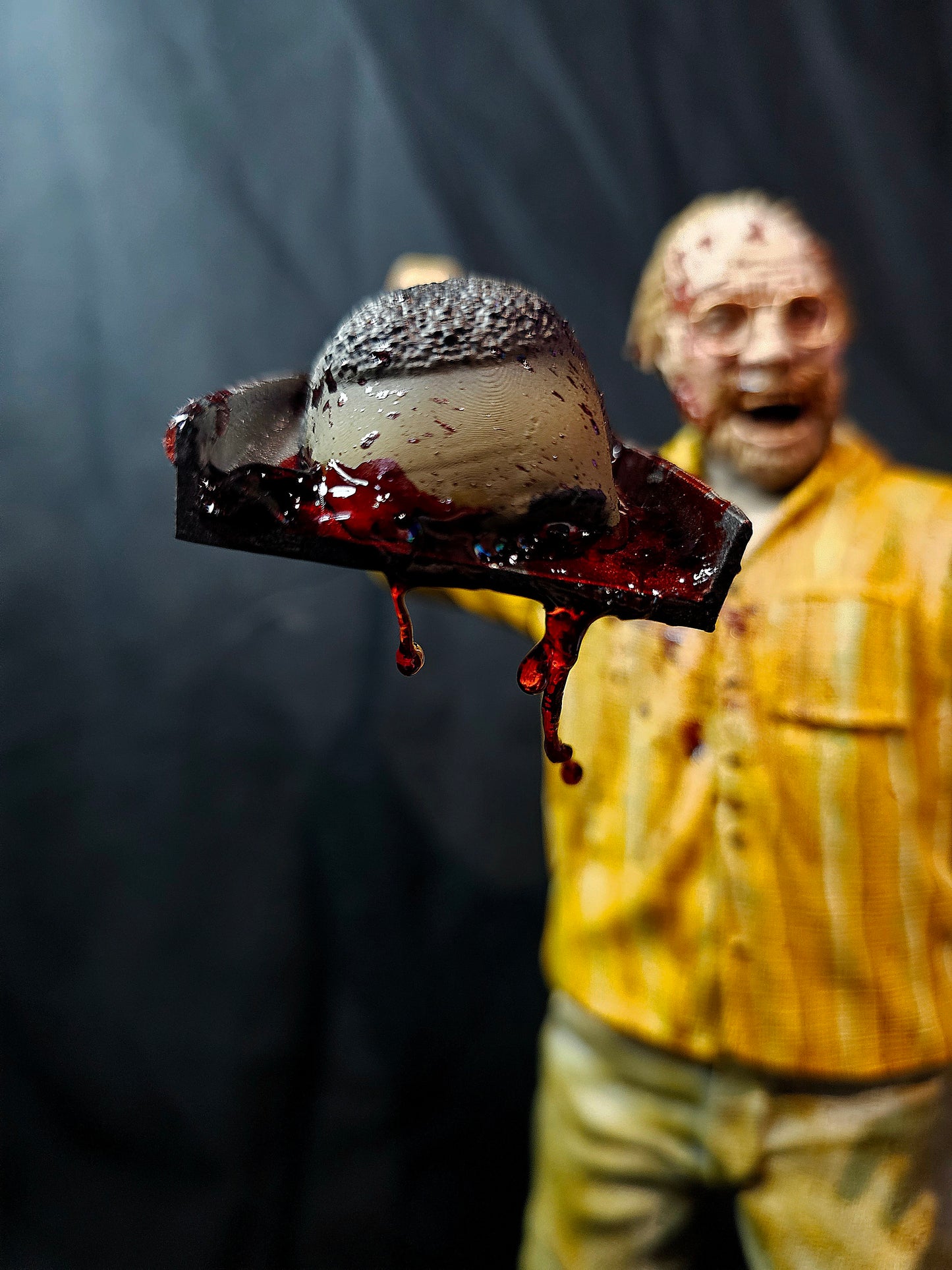 1/6 Resident Evil 7 Jack Baker premium statue with Interchangeable heads and arms