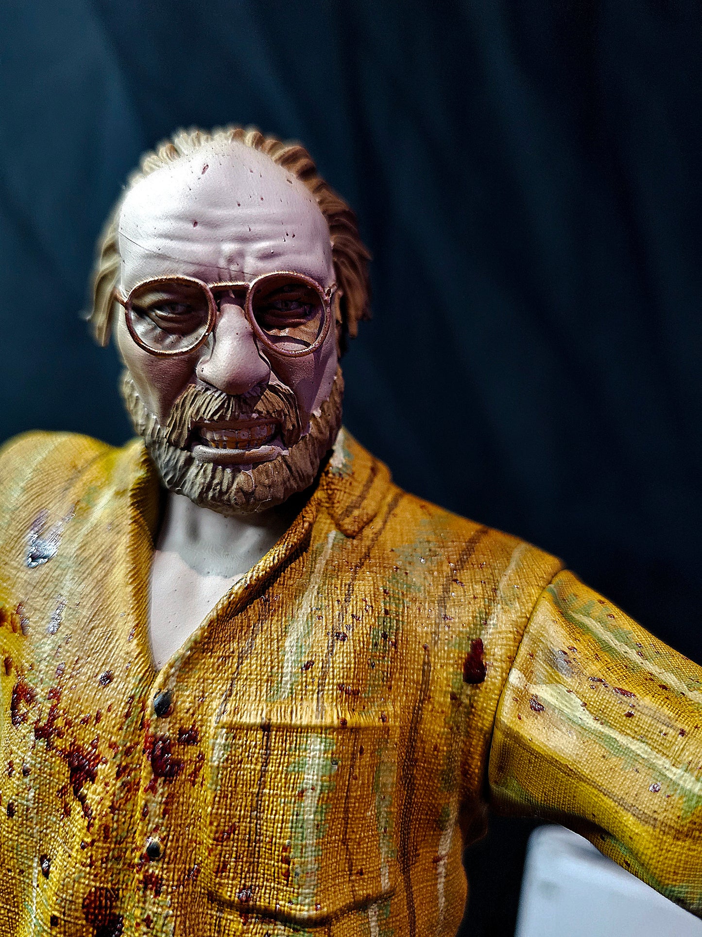 1/6 Resident Evil 7 Jack Baker premium statue with Interchangeable heads and arms
