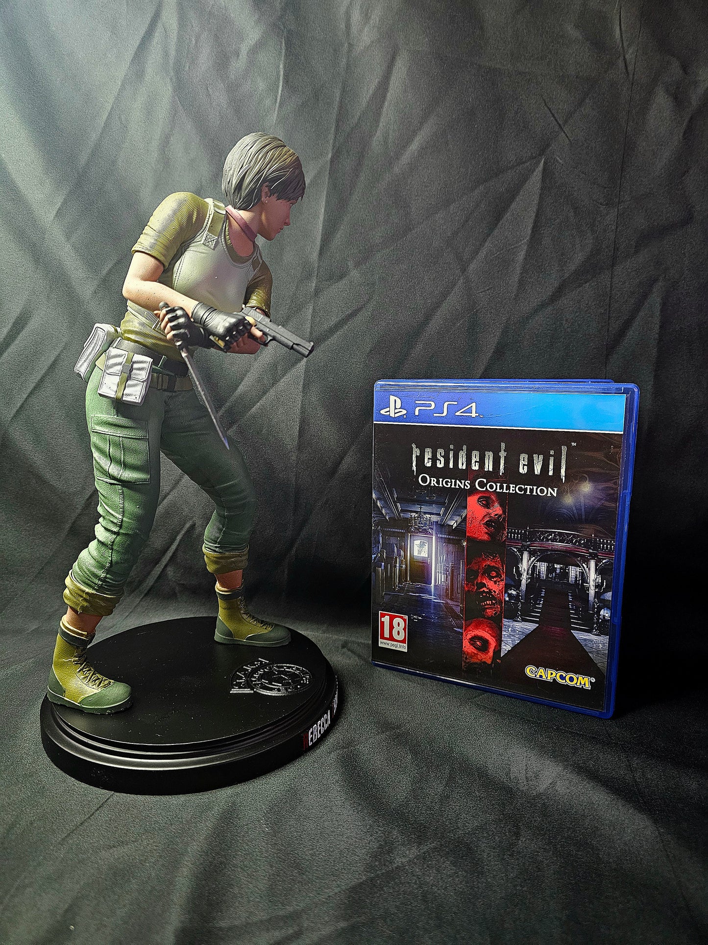 1/6 Resident Evil STARS Rebecca Chambers figure w/ base