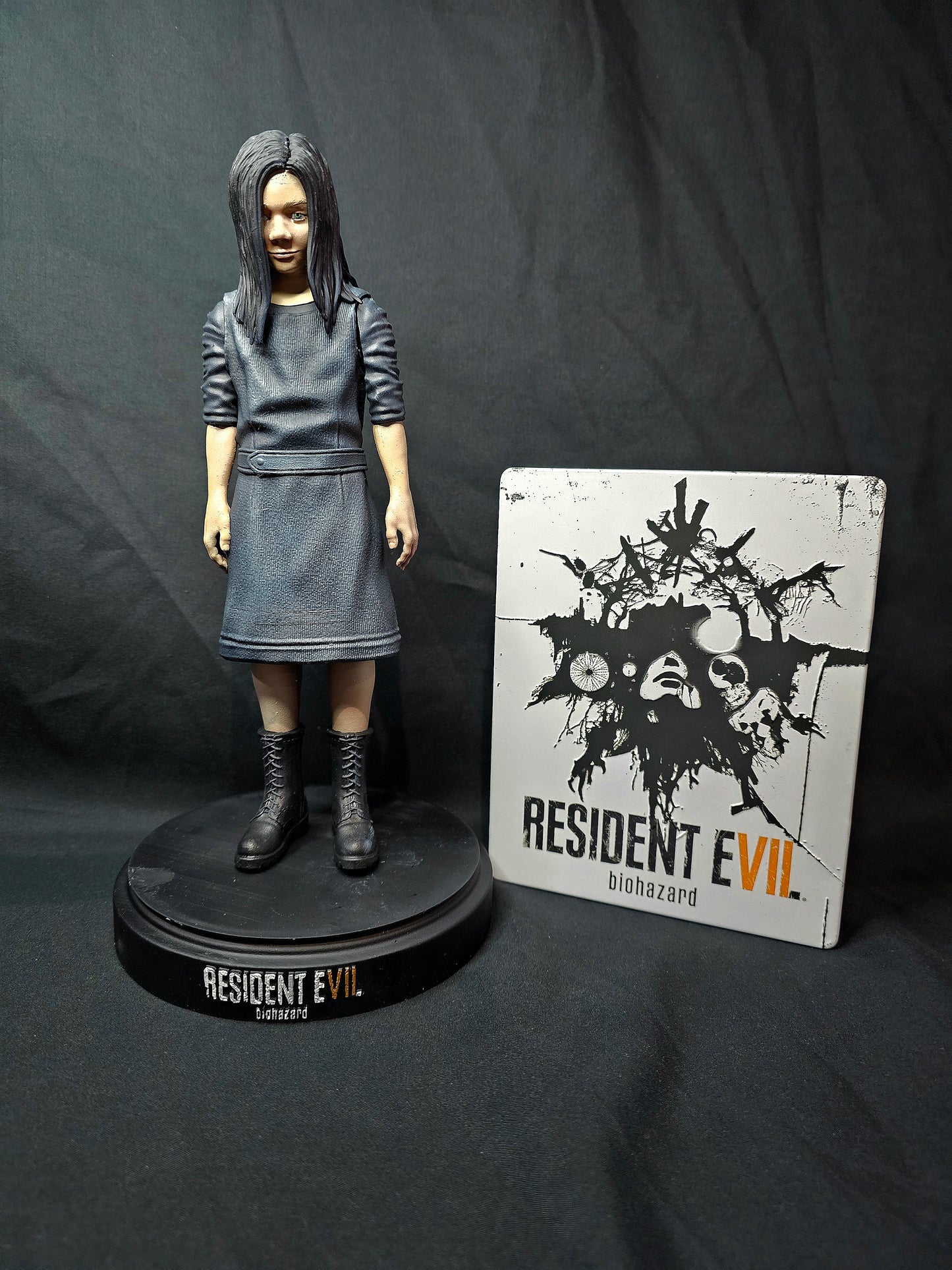 1/6 Resident Evil 7 Eveline Statue