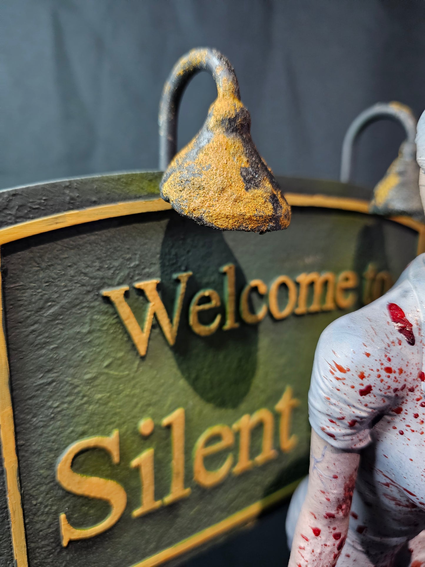 1/6 Silent Hill Nurse & Display Base
