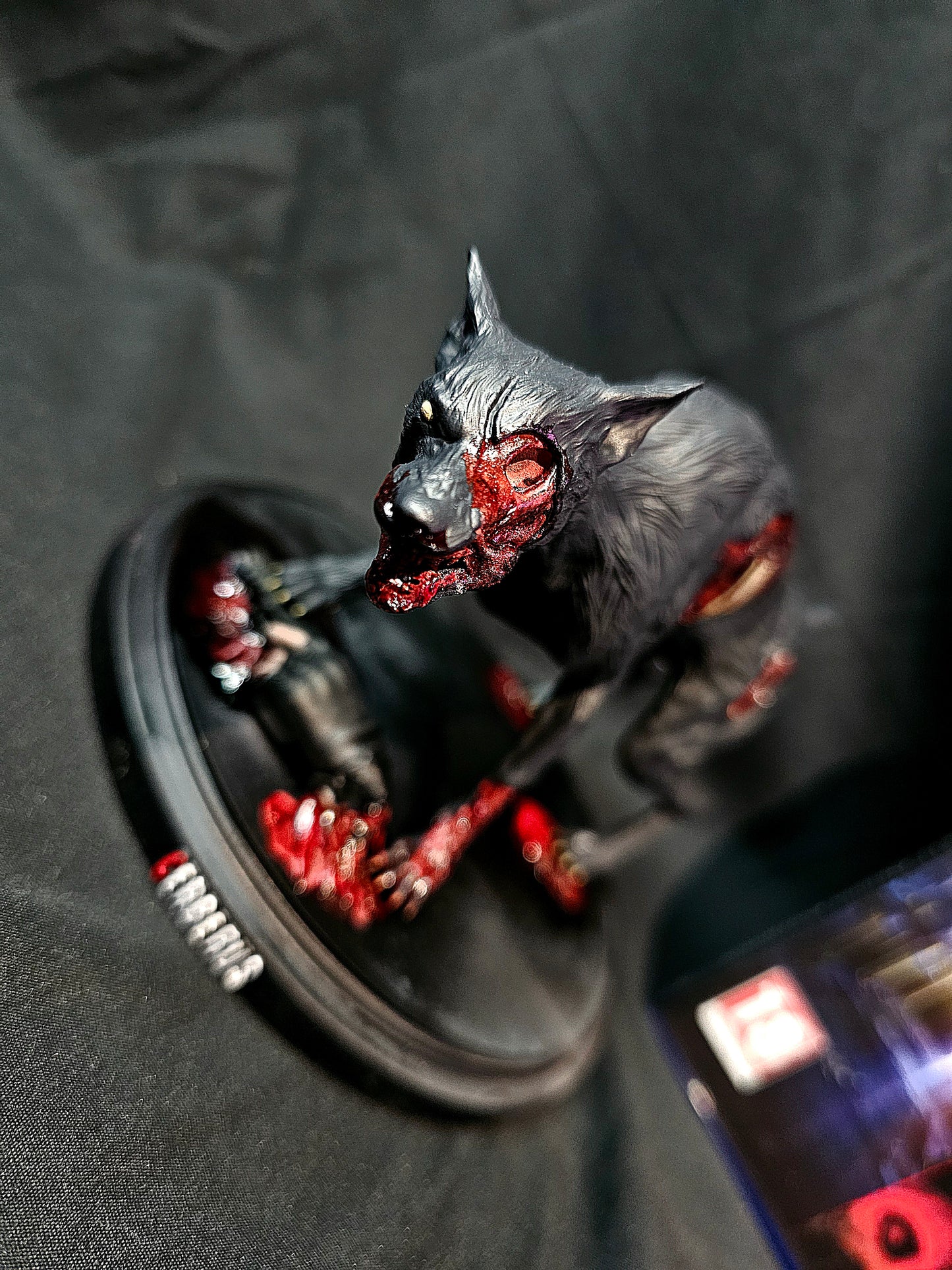 Resident Evil 1/6 Zombie Dog Cerberus