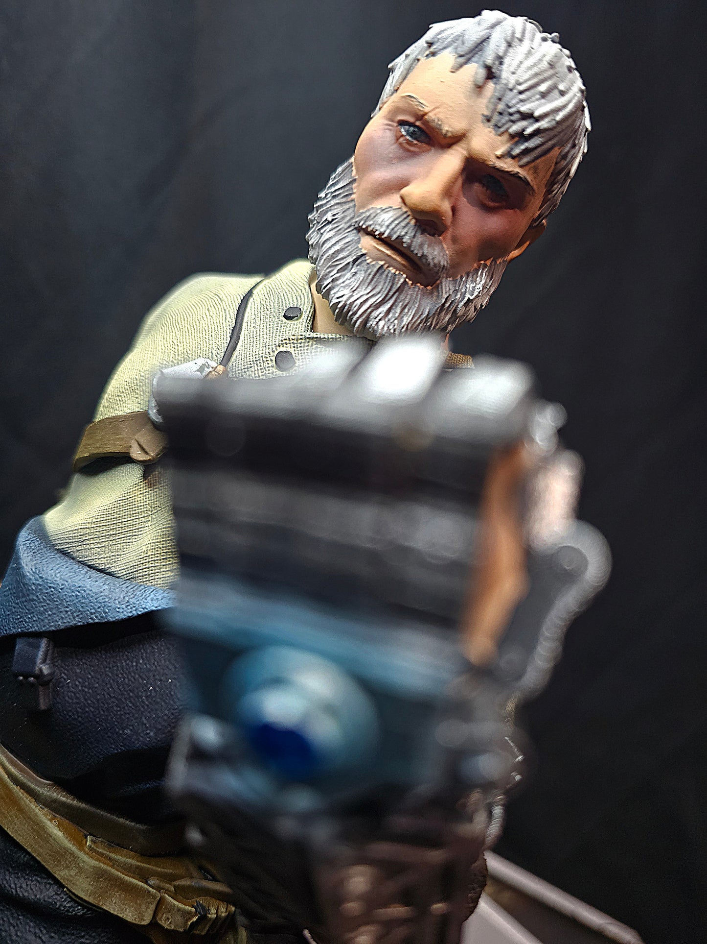 Resident Evil 7 Joe Baker 1/6 Statue