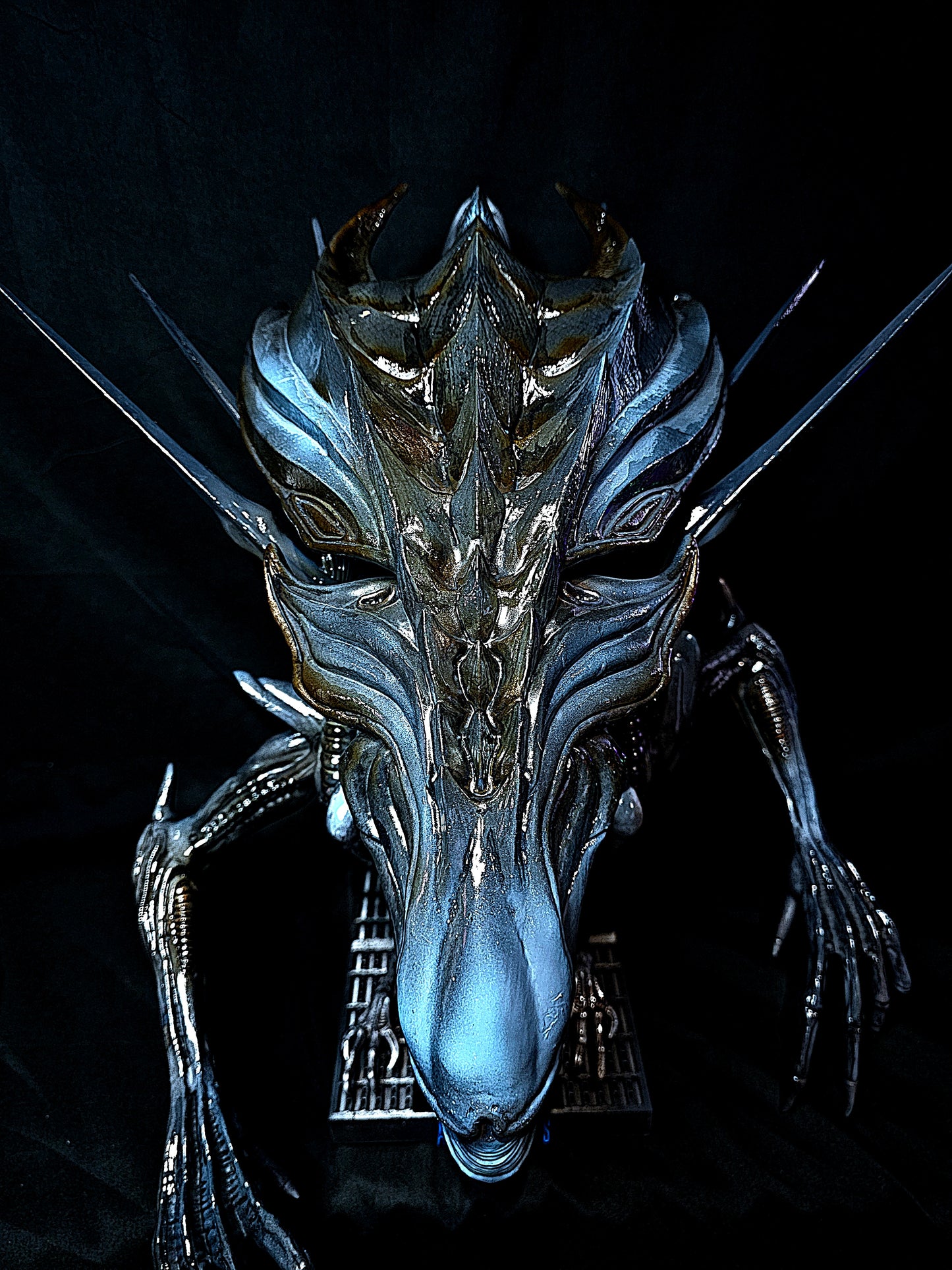 Alien Queen ltd to 426 pcs