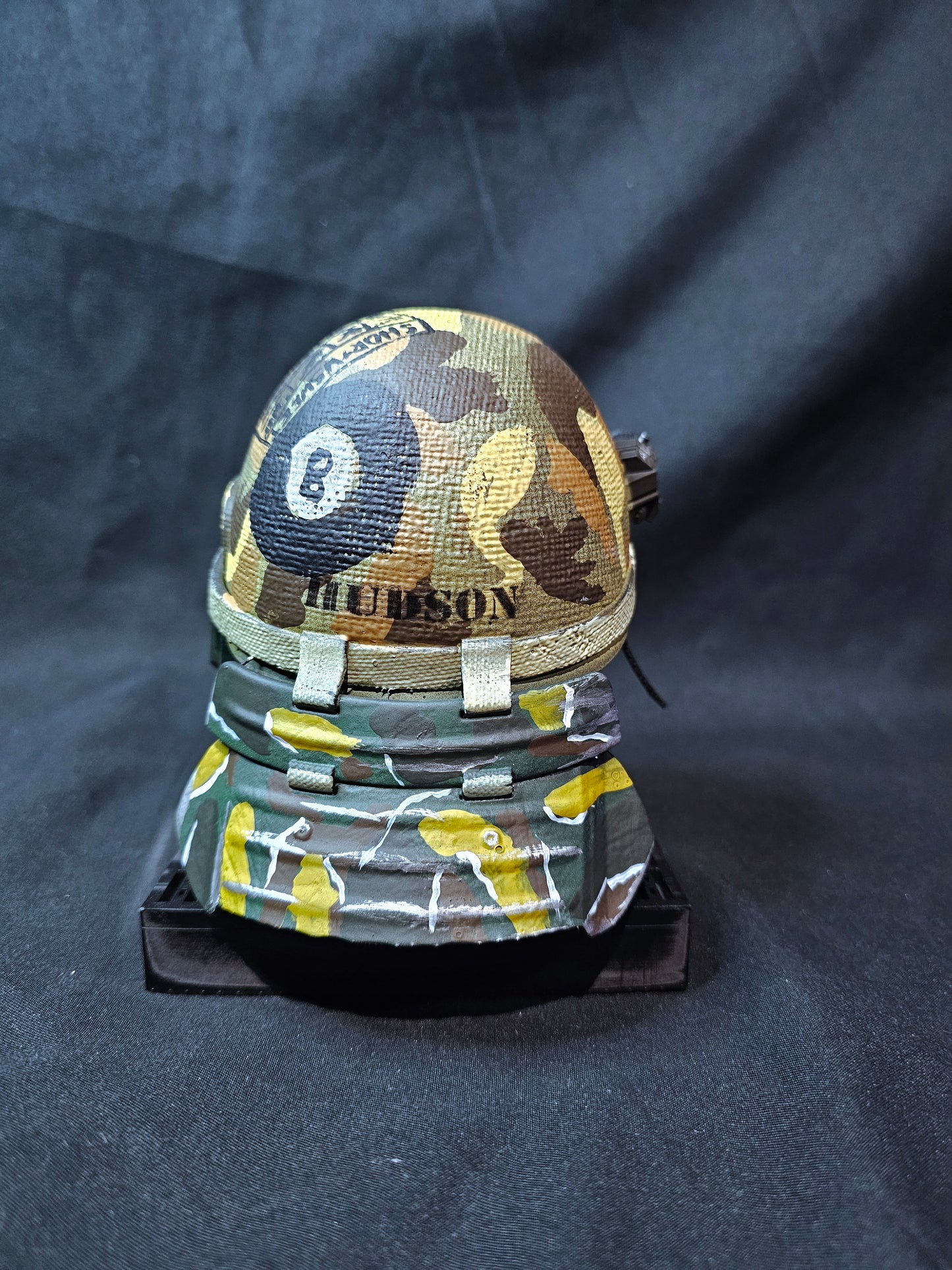 Aliens Pvt. Hudson 1/2 Scale helmet miniature