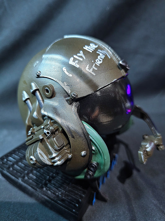Aliens Cpl. Ferro 1/2 Scale helmet miniature