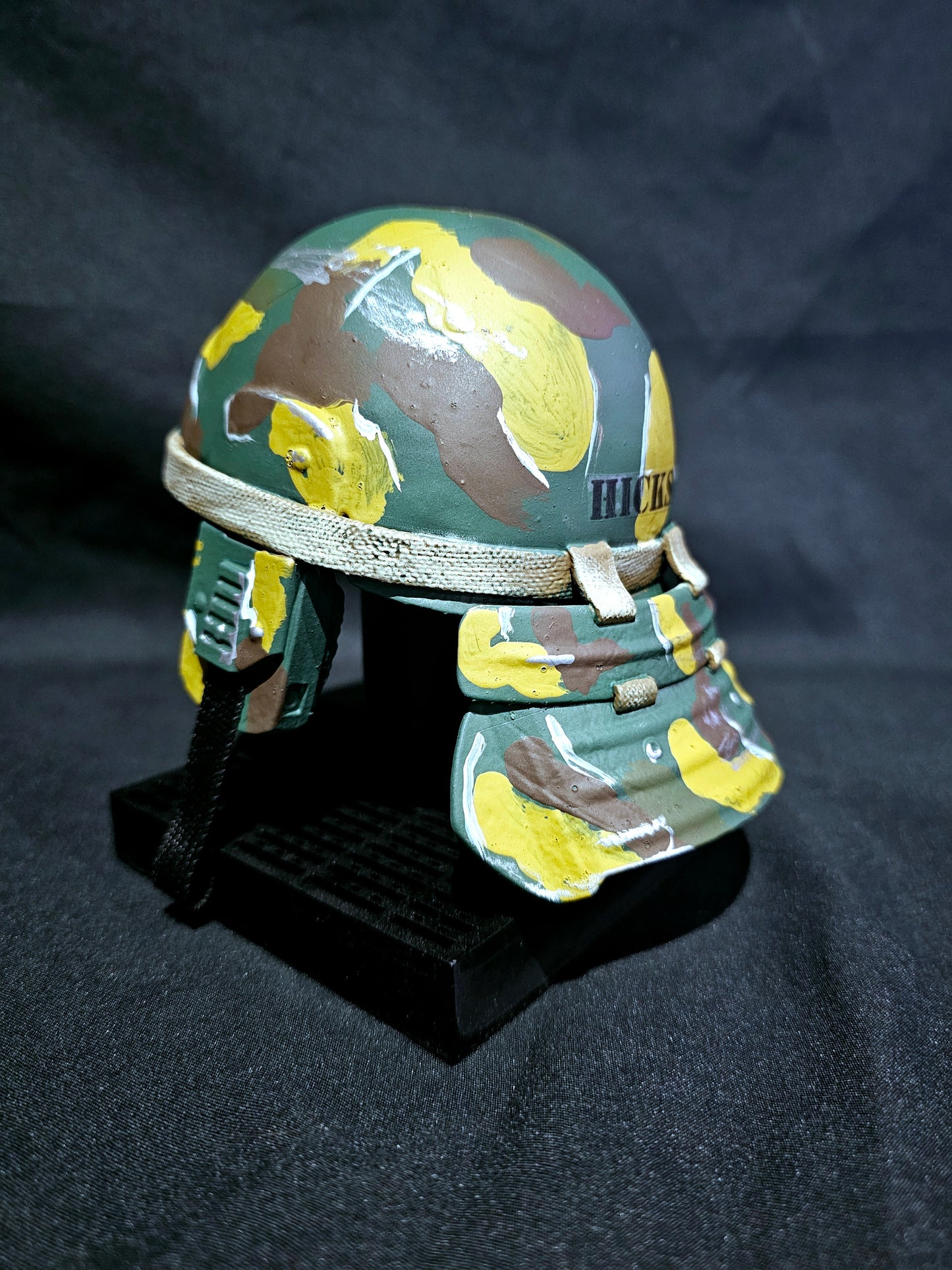Aliens Cpl Hicks 1/2 Scale helmet miniature