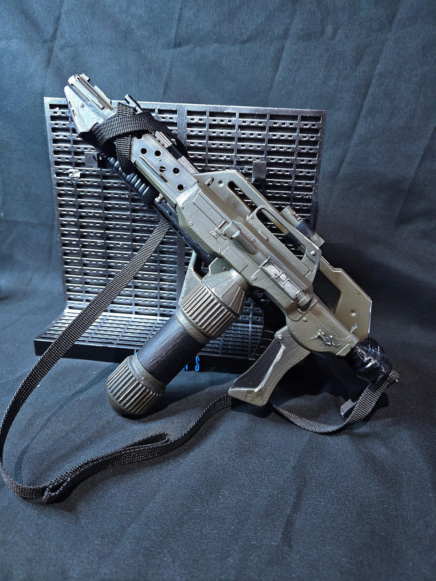 Aliens Ripley final battle Pulse Rifle/Flamethrower miniature model 250mm