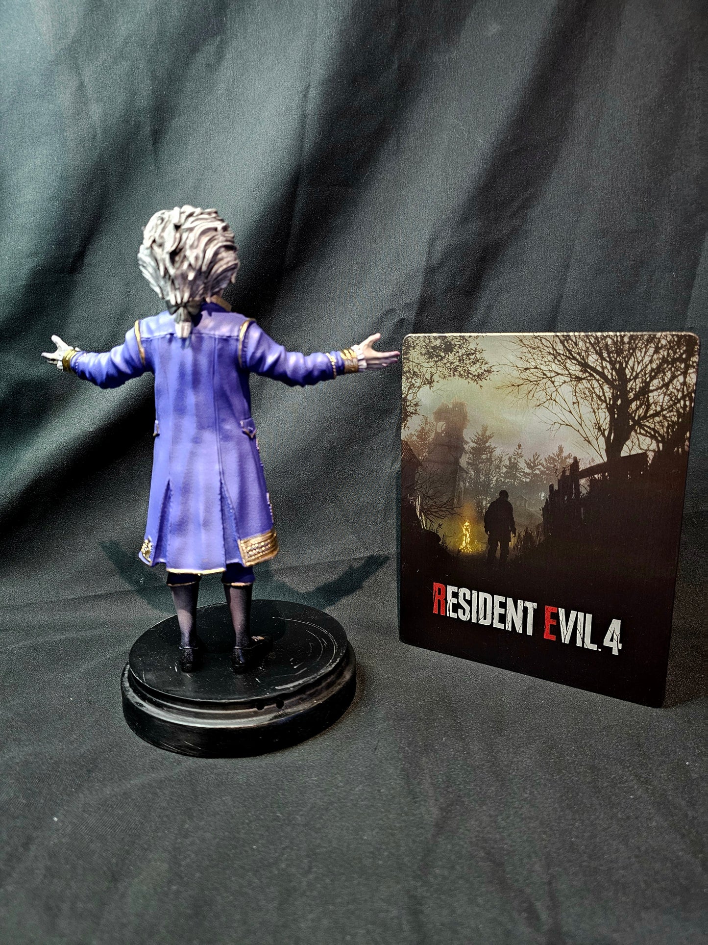 Resident Evil 4 Remake 1/6 Ramon Salazar statue