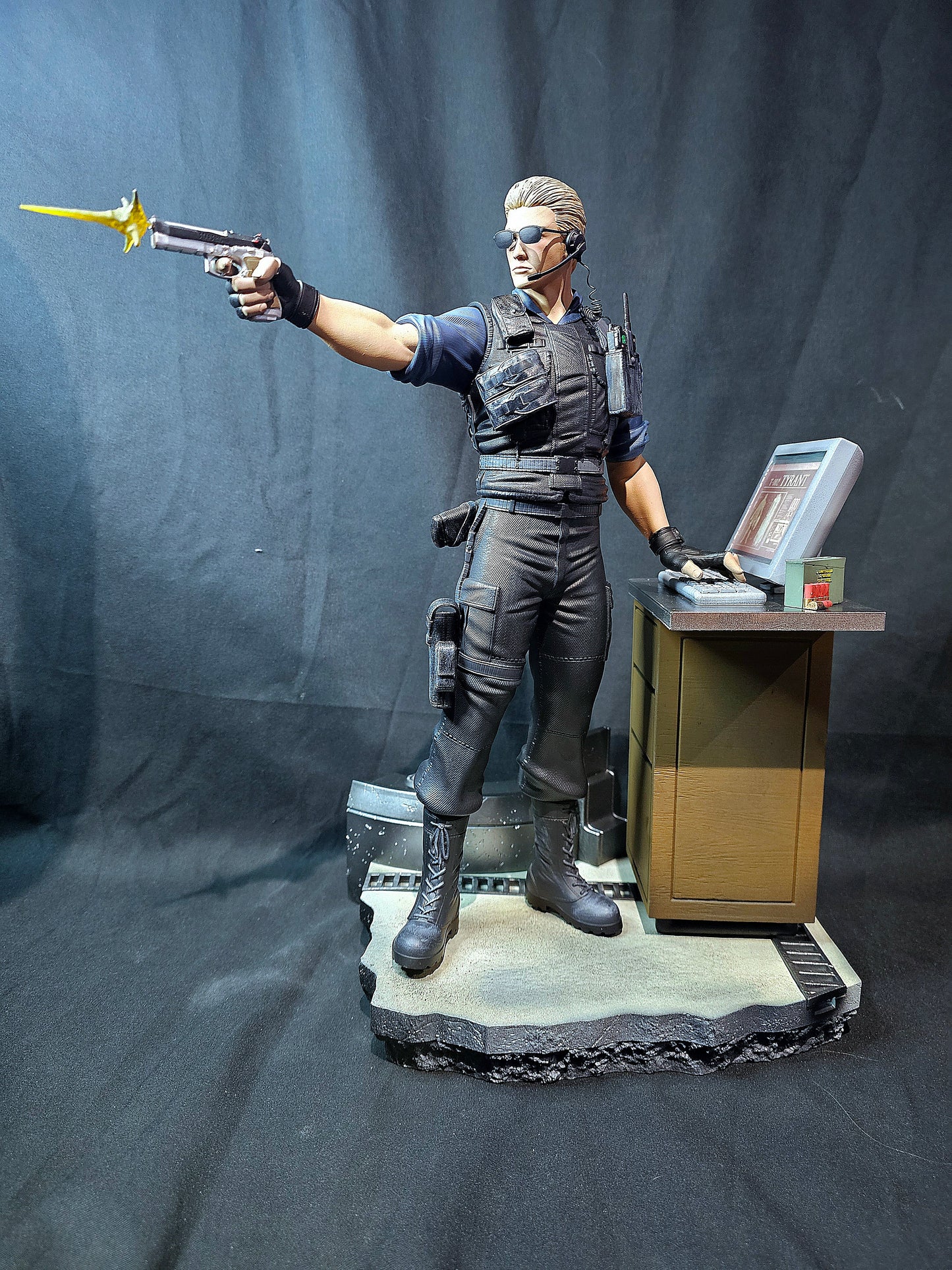 1/6 Resident Evil Albert Wesker Premium Statue & Diorama