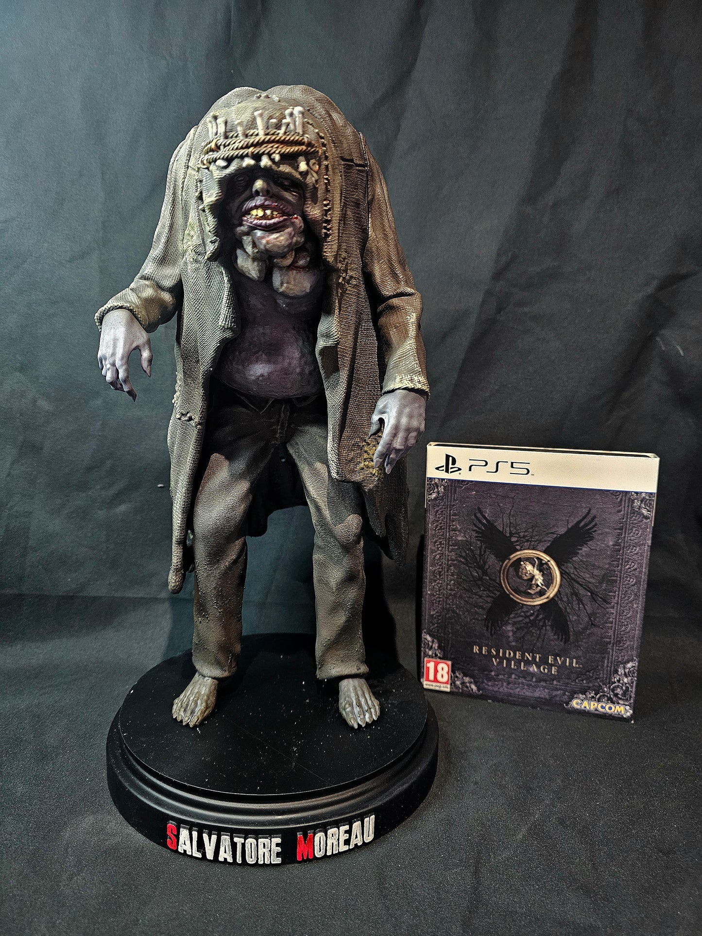 Resident Evil Village Salvatore Moreau 1/6 Statue